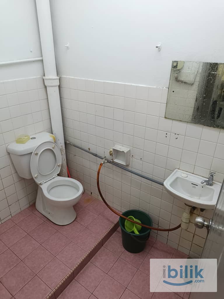 ‼️ ZERO DEPOSIT ‼️  🚶 5 MINS TO LRT SS15 🚶 🔥 Middle Room 🔥 🛁 Private Bathroom 🛁 - Image 2