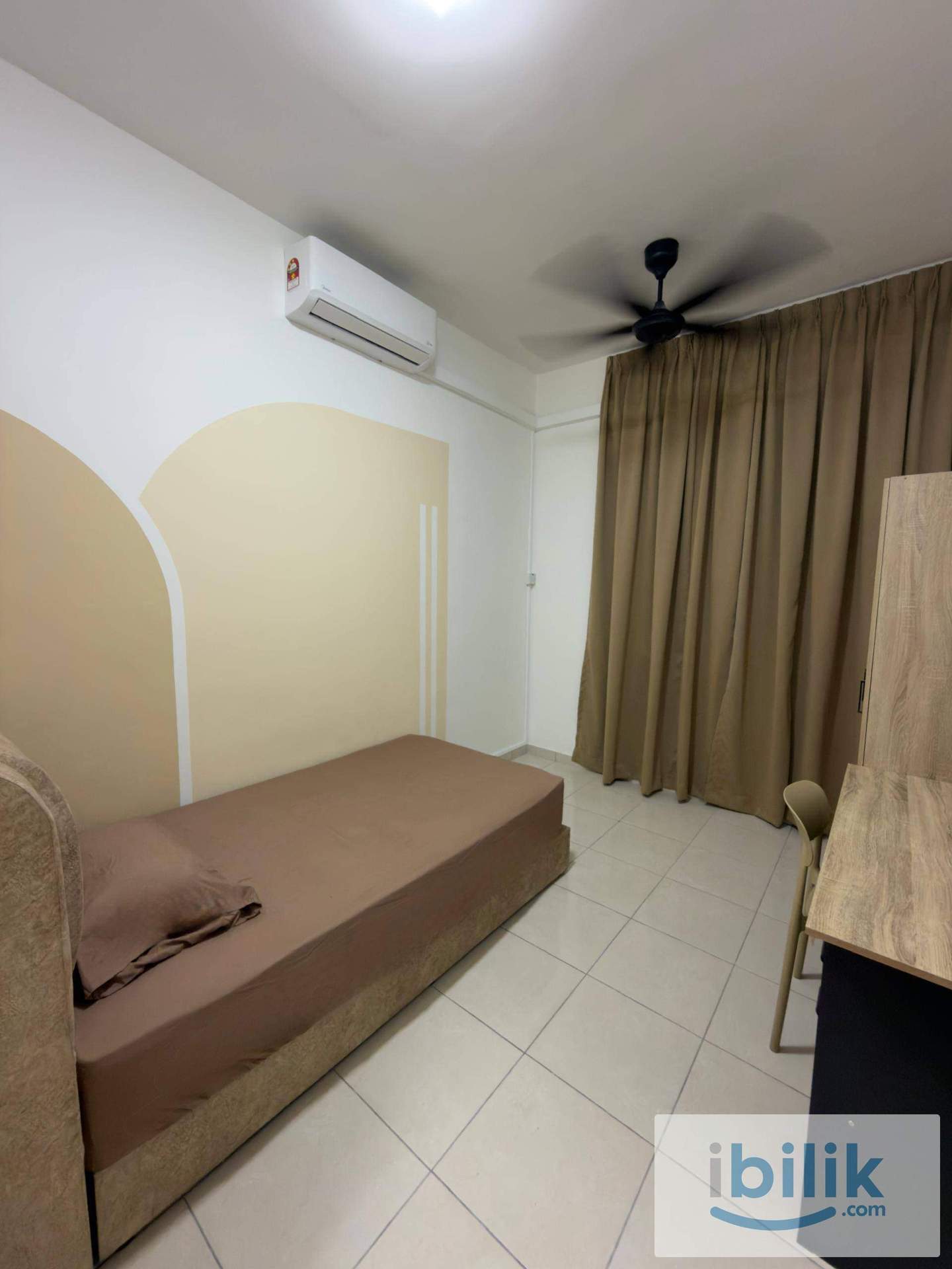 Residensi Amansuri City Sentral_R3 Small Medium Room_Female_Near LRT - Image 1