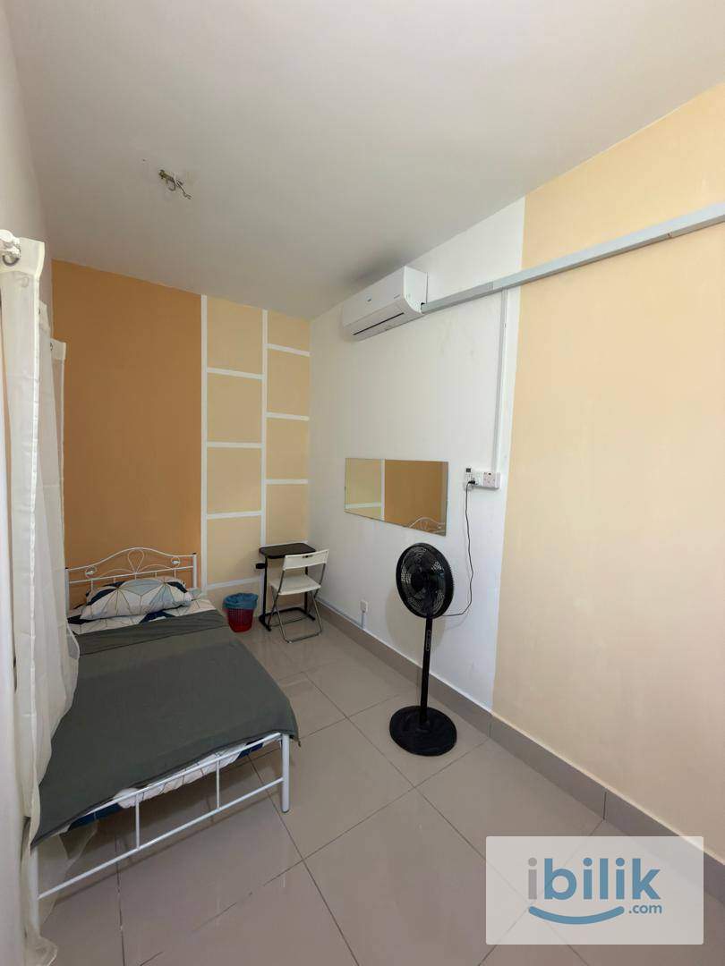Razak City Residences_R5 Small Room with Single Bed_Female - Image 2