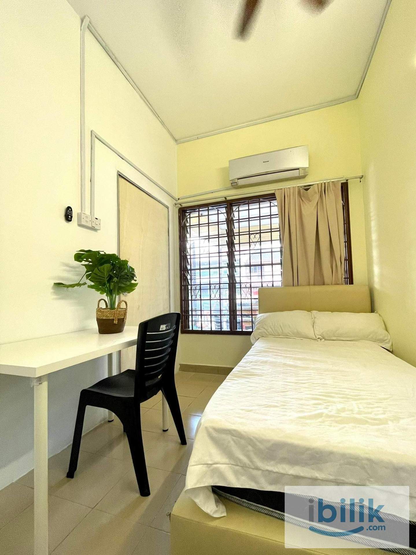 Single AC Room @ SS 2 , Petaling Jaya - Image 1