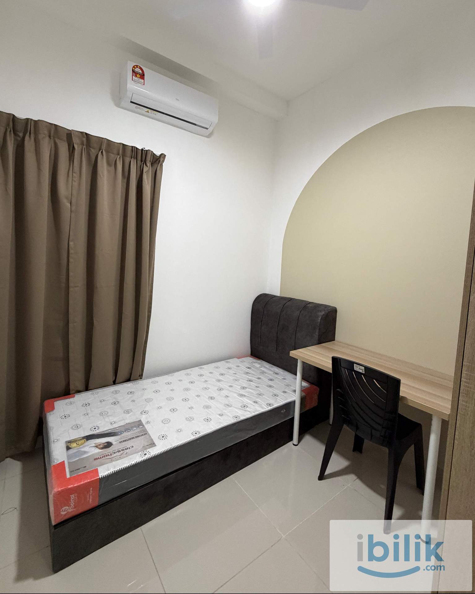 Single AC Room @ Verando Residence , Bandar Sunway - Image 1