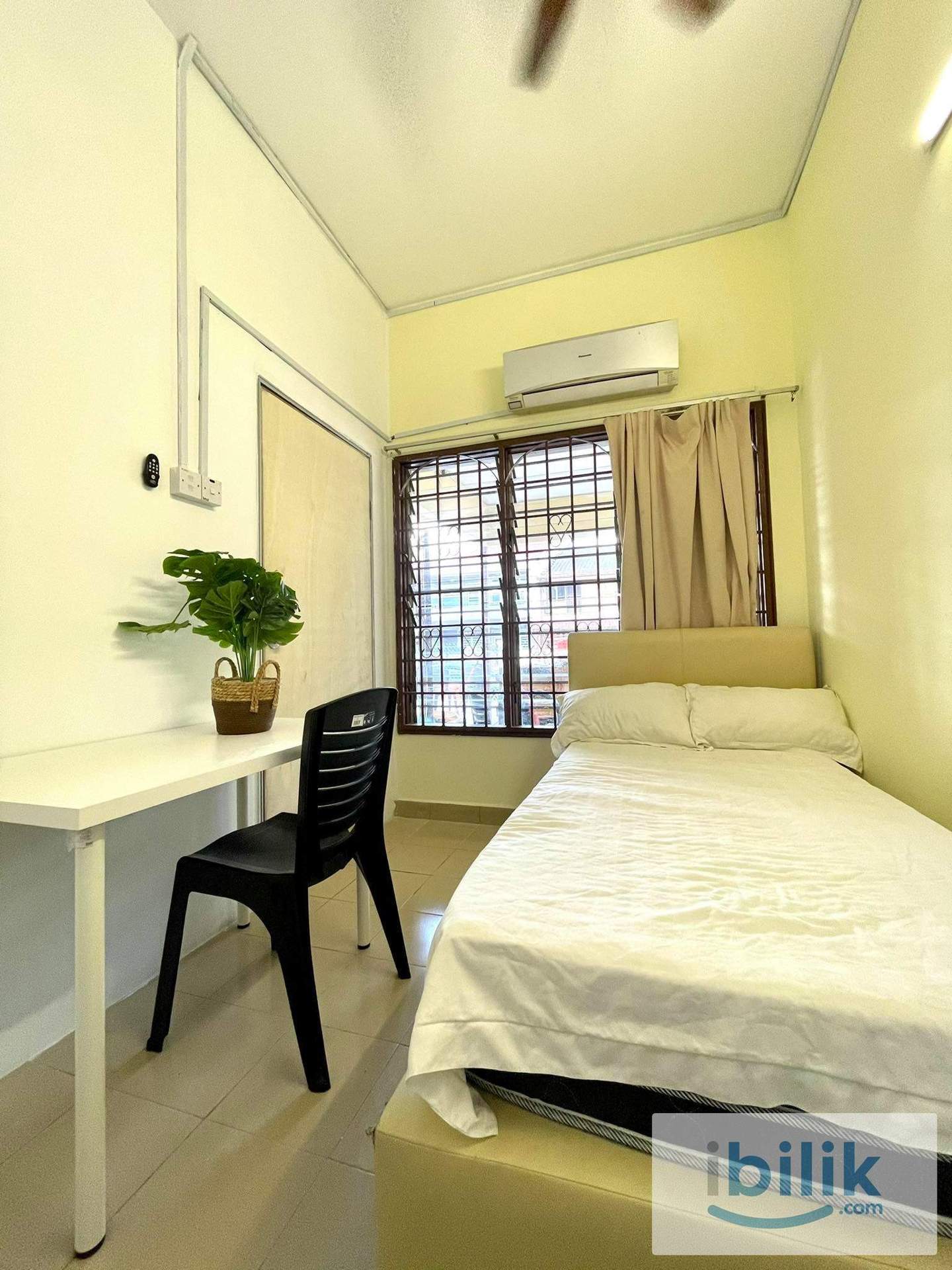 Single AC Room @ SS2 , Petaling Jaya - Image 1