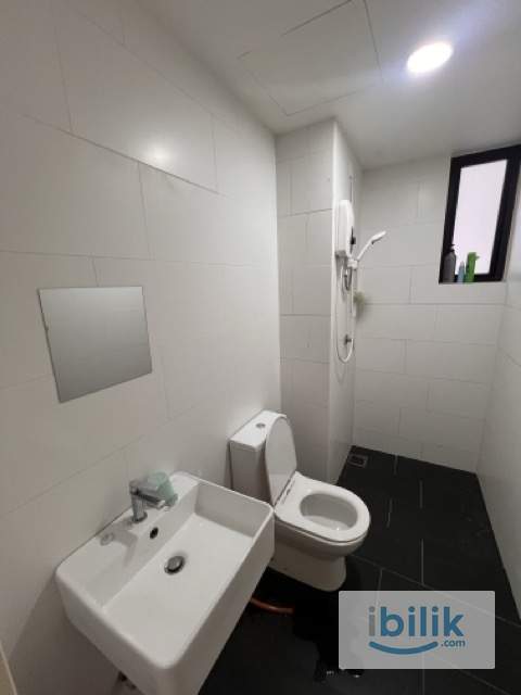Female Unit Single AC Room  No Air-cond @ The SQWHERE , Sungai Buluh - Image 2