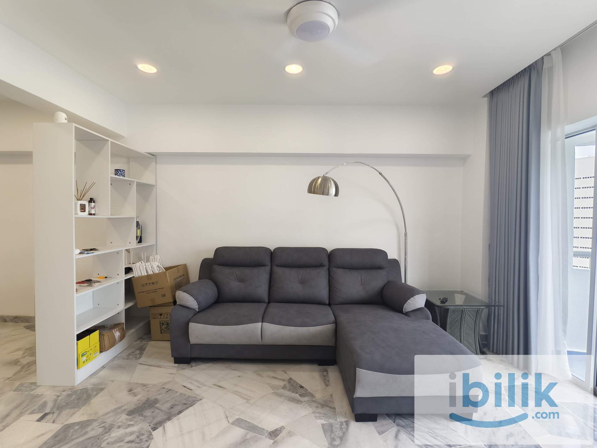 Shang Villa . Super Single Bedroom . Next to LRT - Image 4