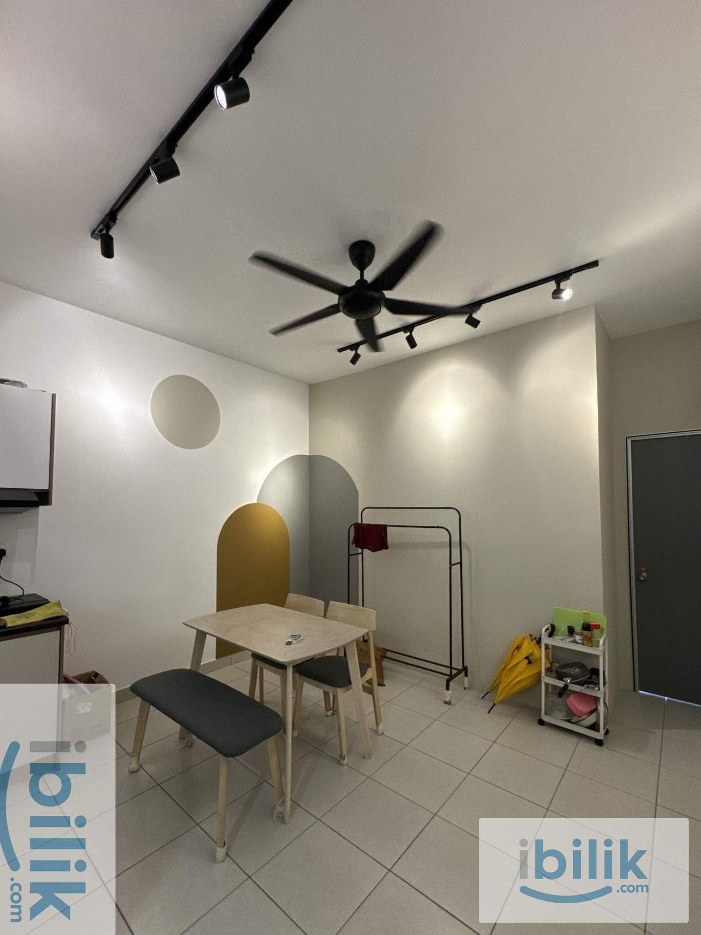 NETIZEN RESIDENCE Middle Room . Next to MRT Bdr. Tun Hussein Onn  - Image 2