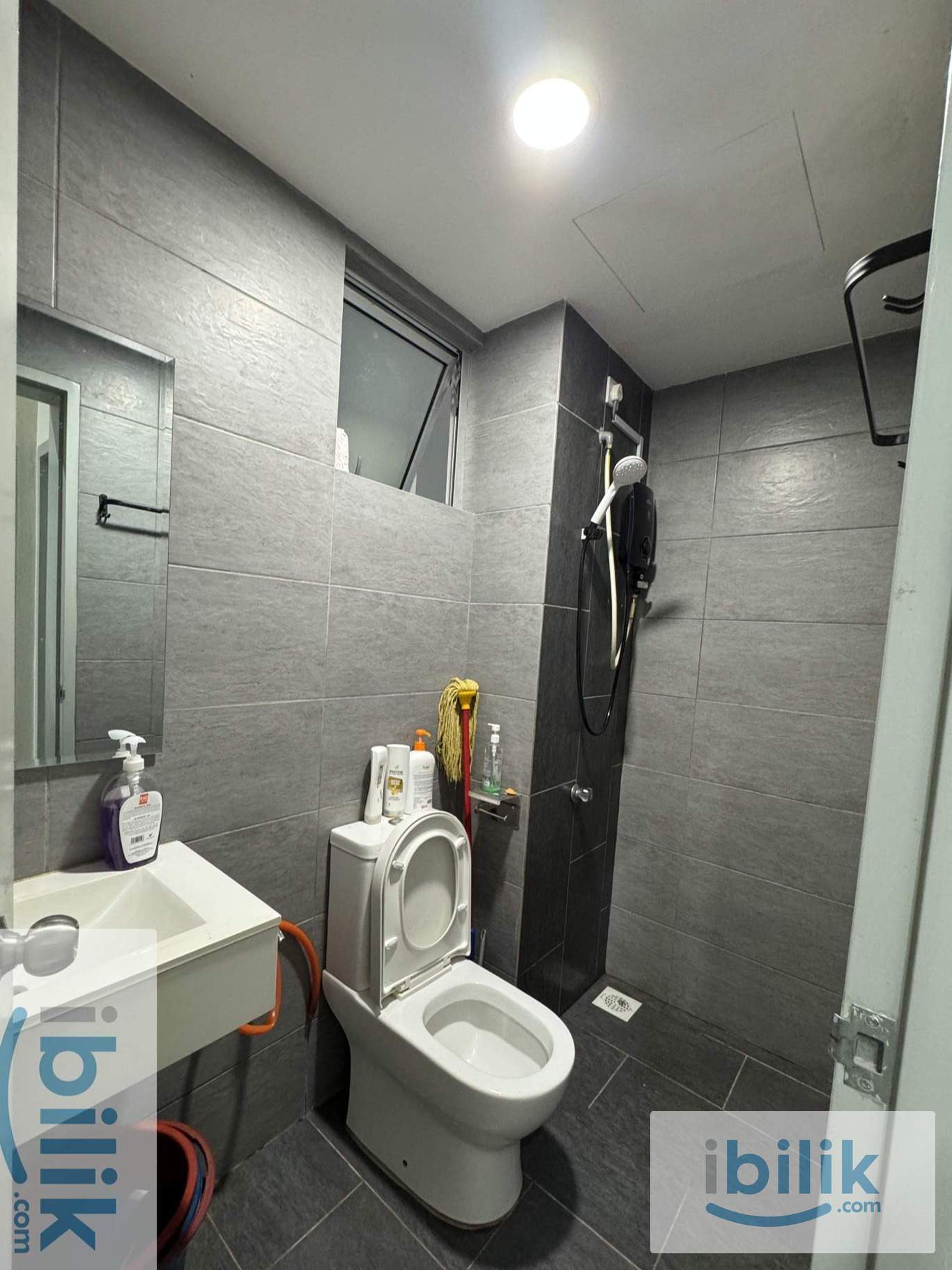 𝐏𝐋𝐀𝐓𝐈𝐍𝐔𝐌 𝐎𝐔𝐆 @ 𝐁𝐮𝐤𝐢𝐭 𝐎𝐔𝐆 Middle Room | Near LRT Muhibbah - Image 4