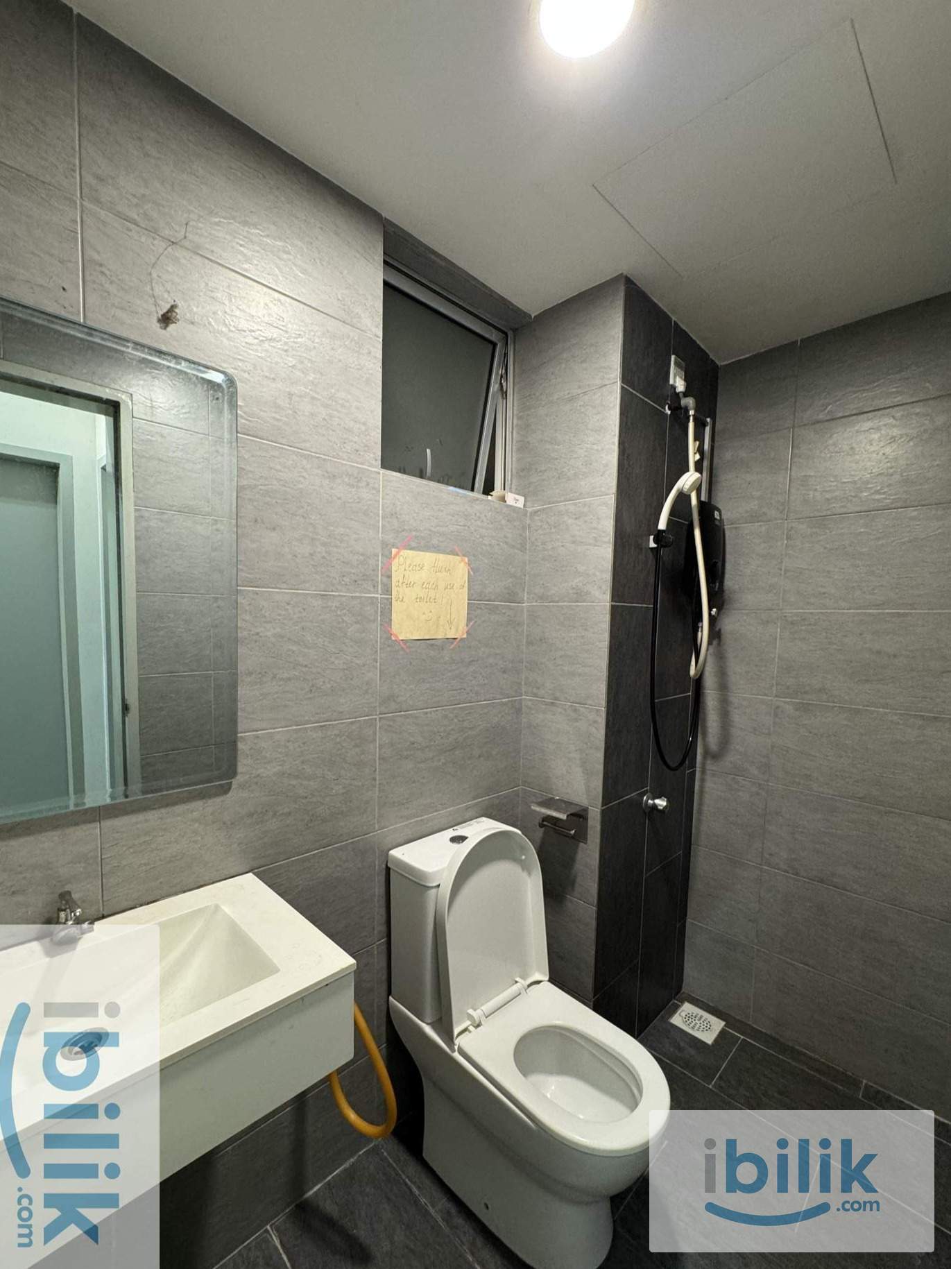 𝐏𝐋𝐀𝐓𝐈𝐍𝐔𝐌 𝐎𝐔𝐆 @ 𝐁𝐮𝐤𝐢𝐭 𝐎𝐔𝐆 Master Room Attached Private Bathroom - Image 5