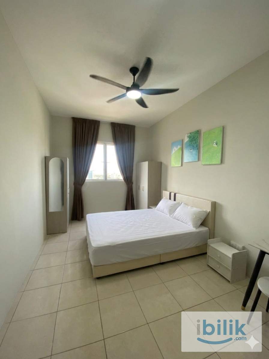 𝐏𝐋𝐀𝐓𝐈𝐍𝐔𝐌 𝐎𝐔𝐆 Middle Room . Near LRT Muhibbah - Image 2