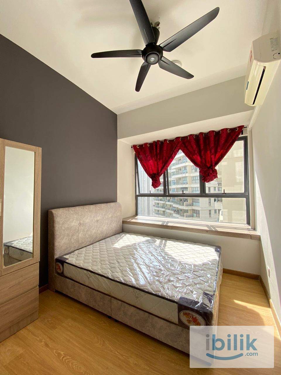 Move-In Ready Queen Room @ Country Garden JB | Clean, Comfortable & Convenient | RM950 - Image 3