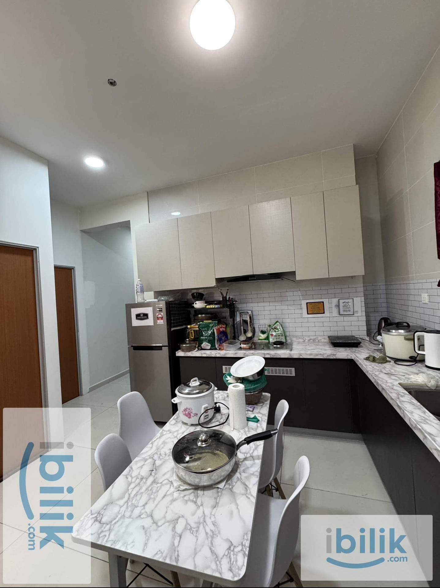 Move-In Ready Queen Room @ Country Garden JB | Clean, Comfortable & Convenient | RM950 - Image 5