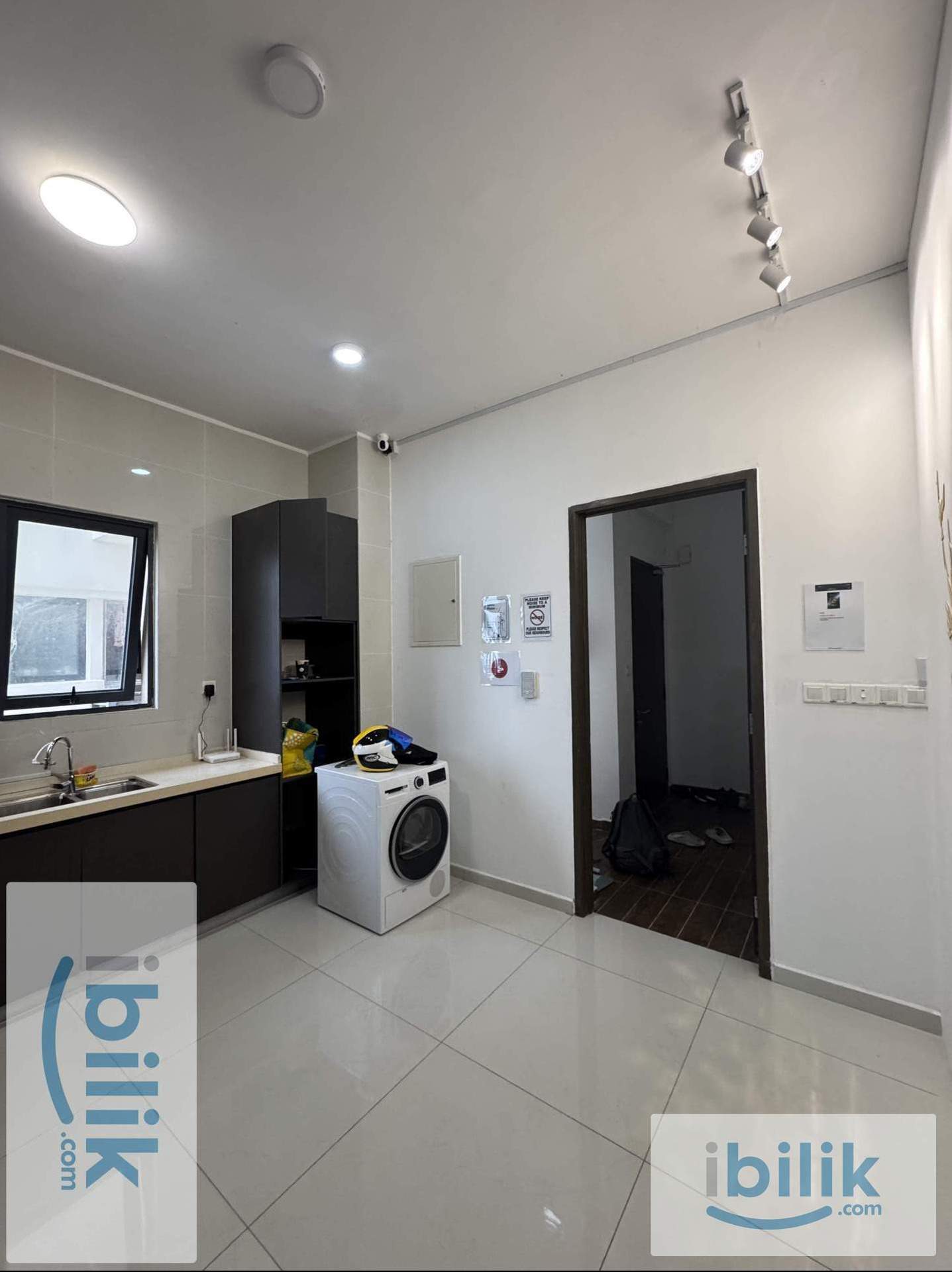 Small Room Single available now - Country Garden | Shutter Bus to CIQ Checkpoint JBSG - Image 3
