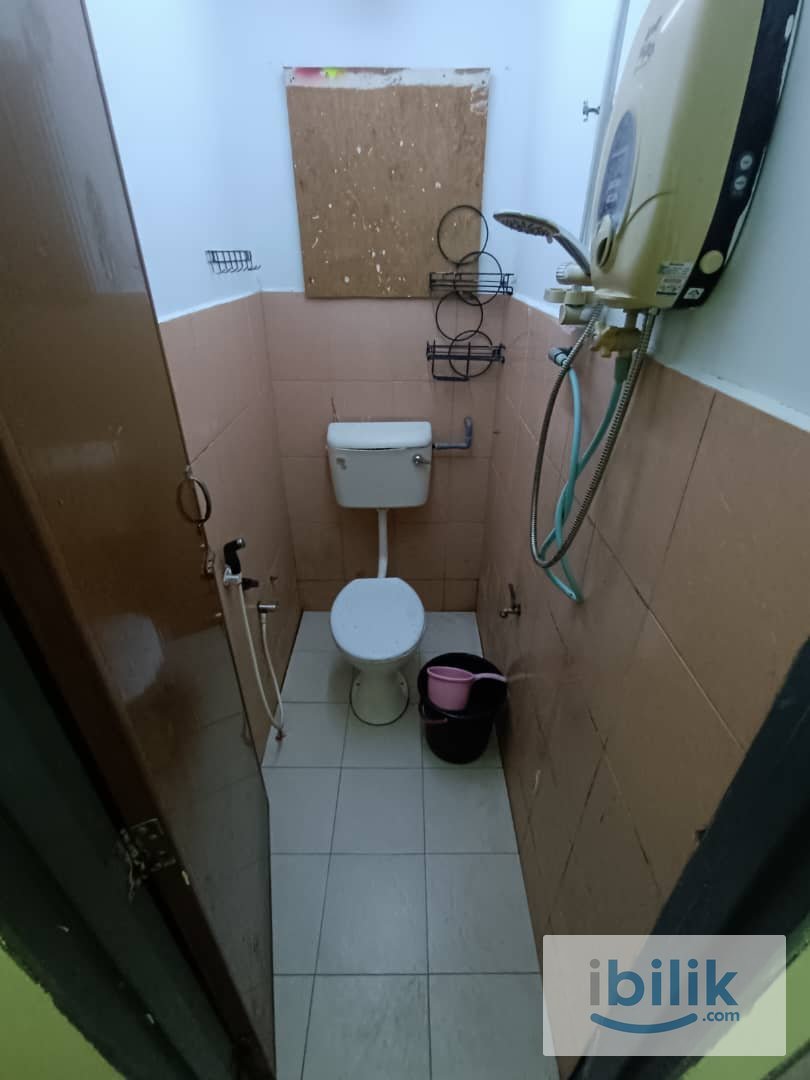 👩 FEMALE UNIT 👩 ‼️ ZERO DEPOSIT ‼️ 🏡 Middle Room @ SS15 🏡 - Image 2
