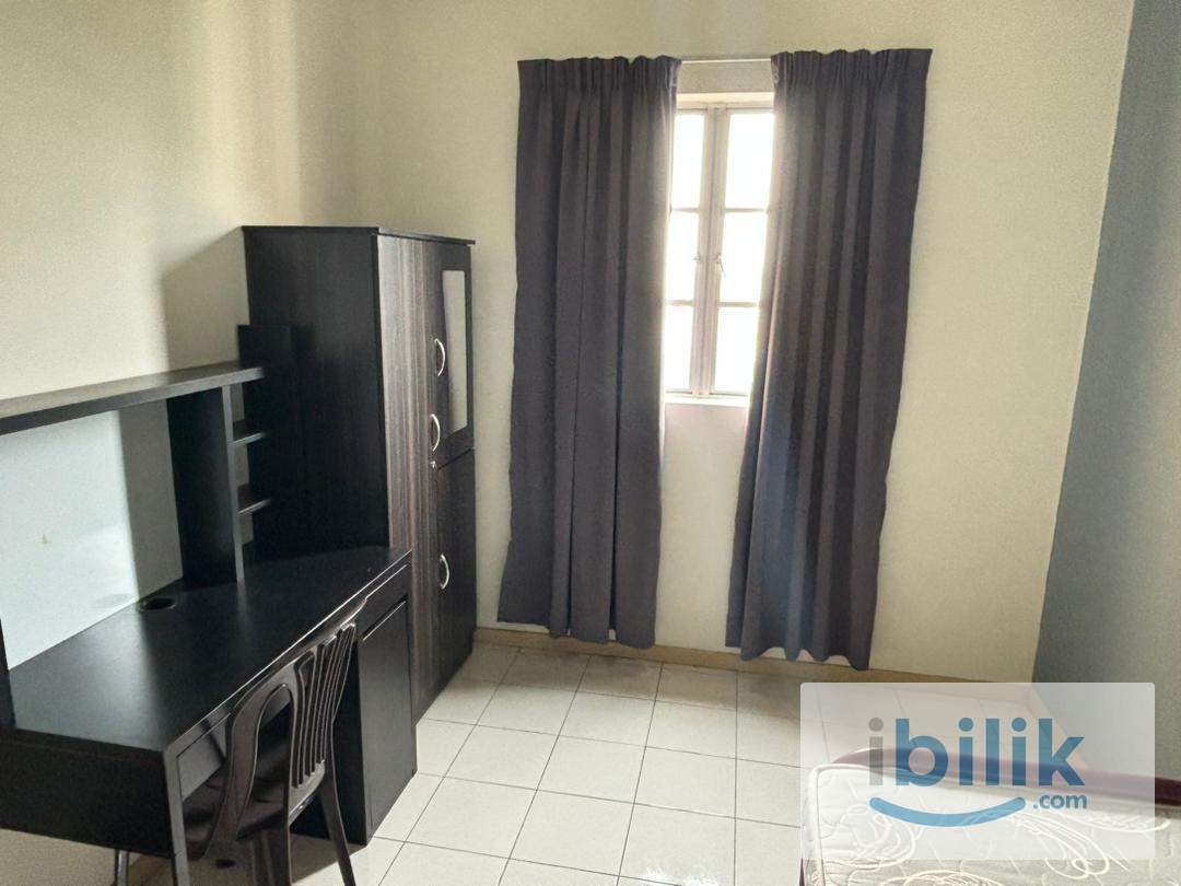 ✨Affordable Fully Furnished Single Room ✨ @ Sri Jati 2, Special Promotion, New Aircond Wardrobe Table Chair Mattress - Image 1