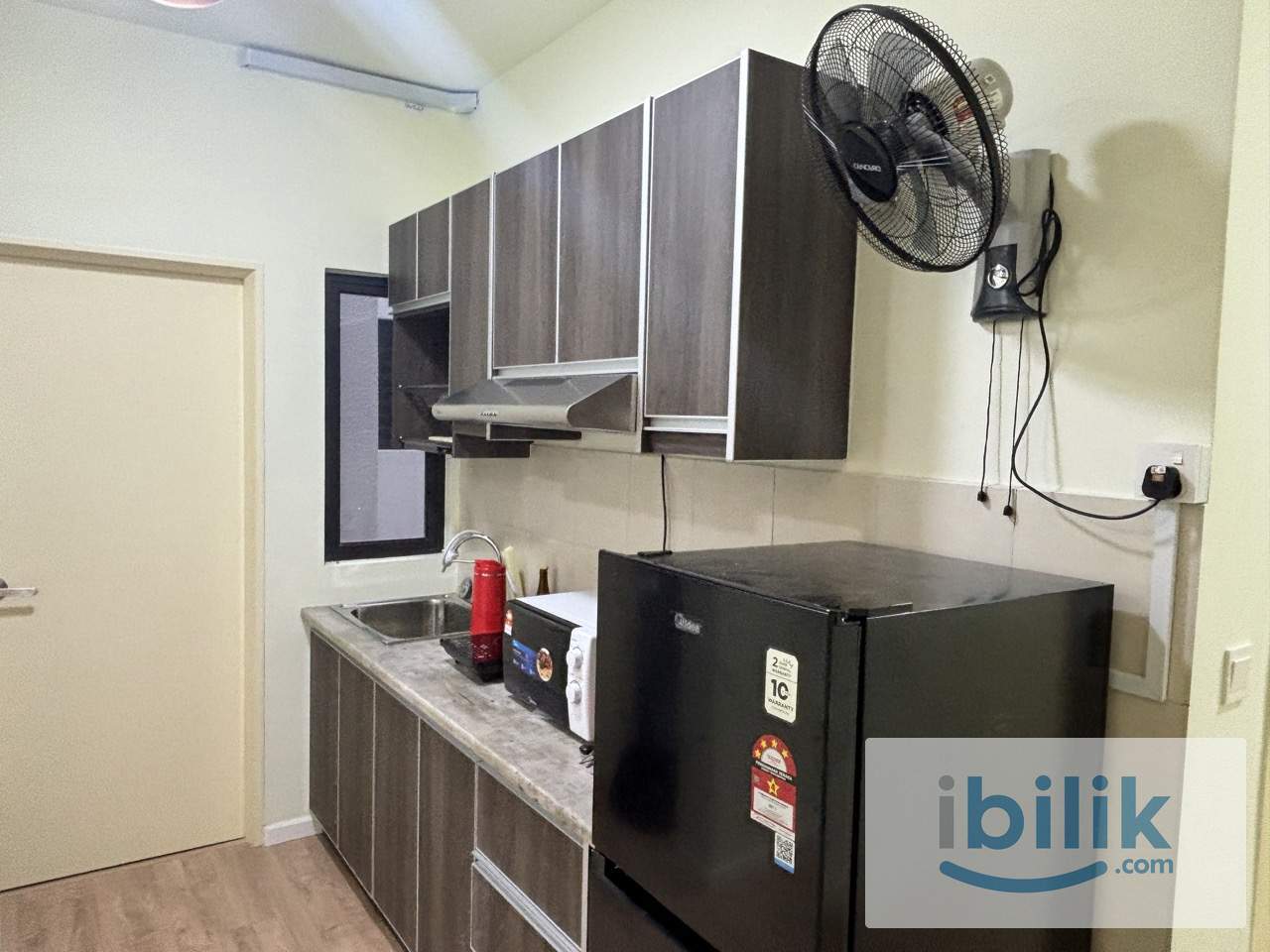 🔥Dian Residence, Seksyen 13 Master Room🔥Fully Furnish NEW Aircond Wardrobe Table Chair Mattress - Image 2