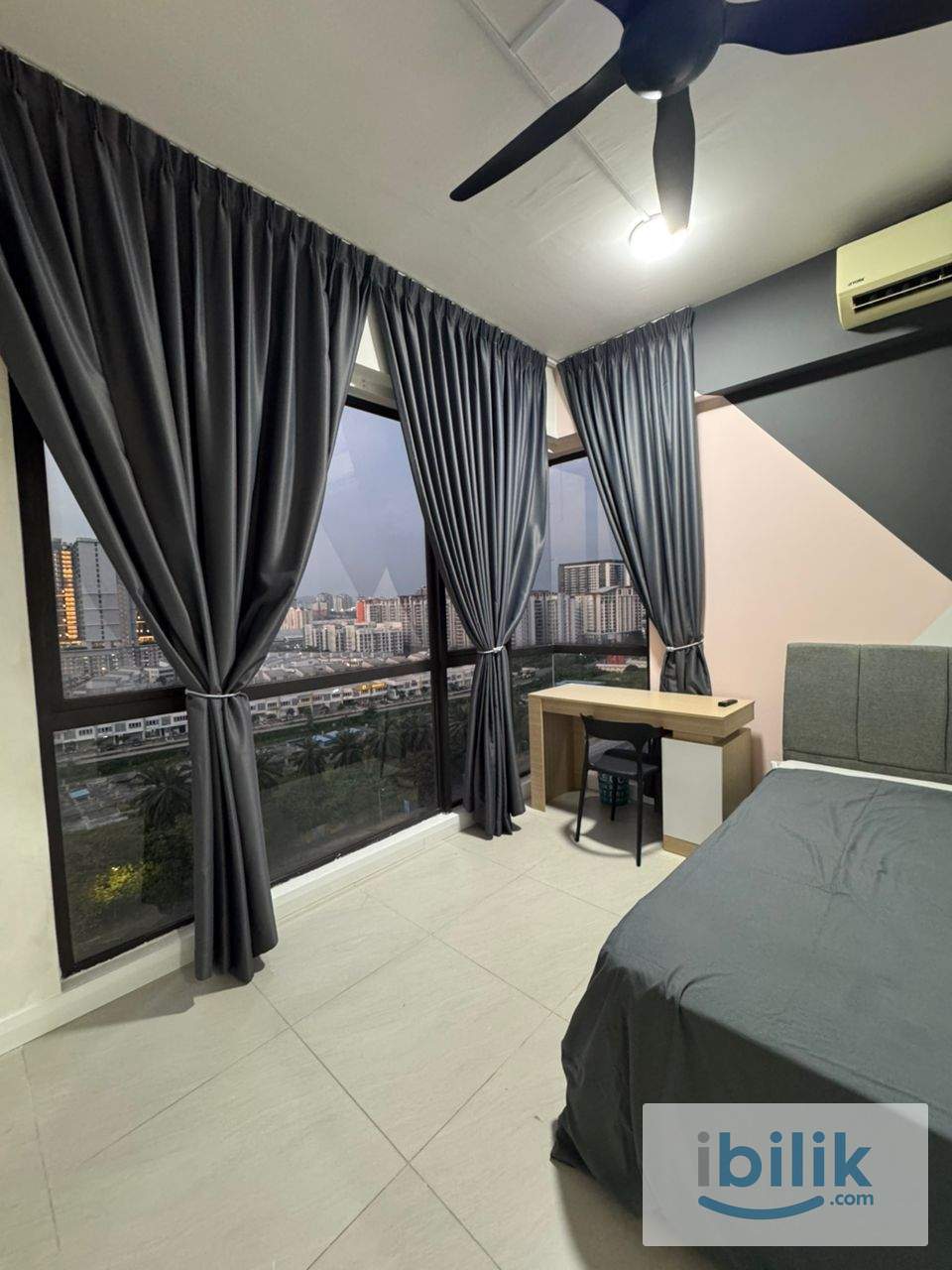 Premium ⭐️ Medium Room Fully Furnished @ Nova Saujana, Special Promotion. - Image 1
