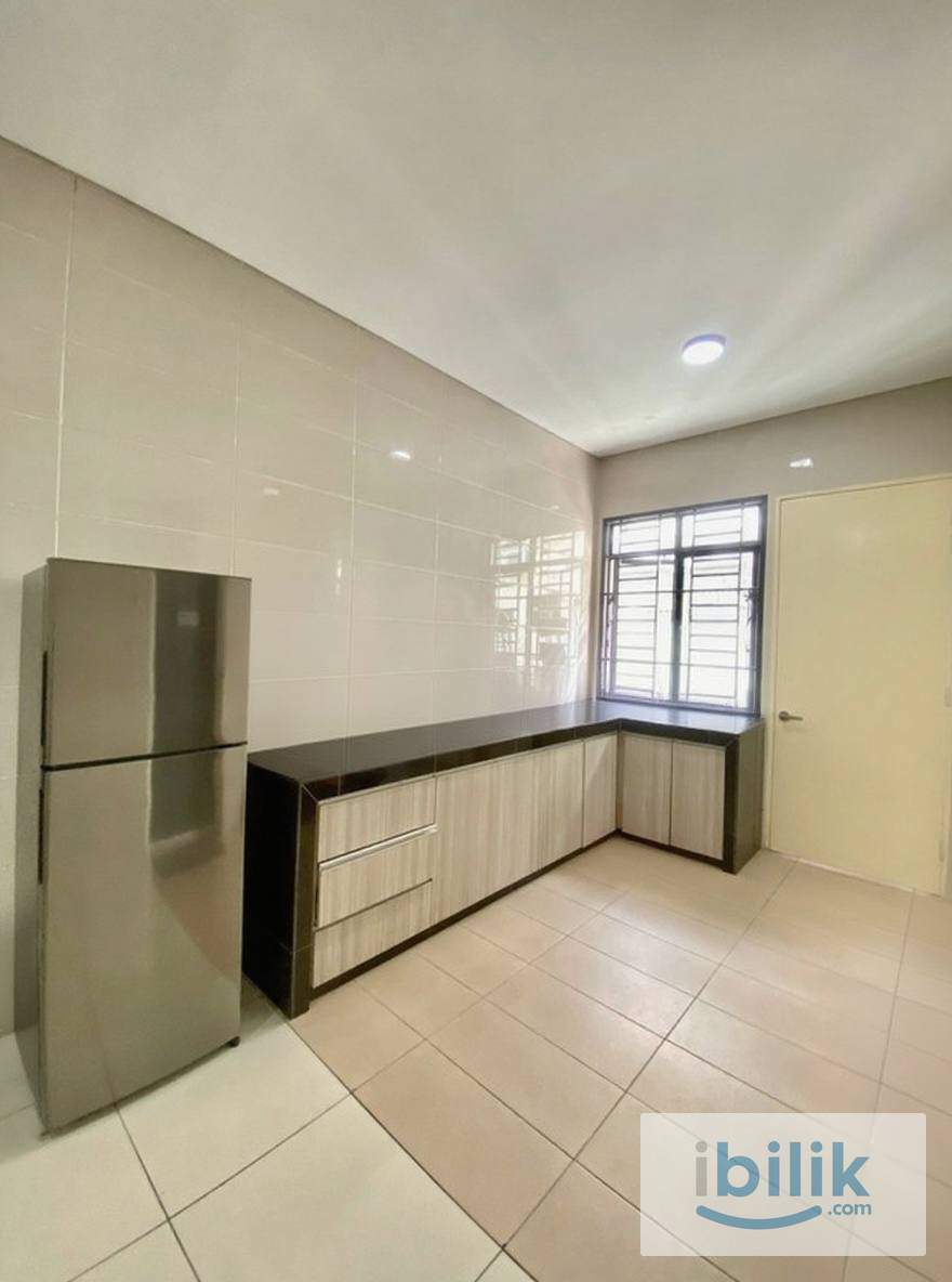 BILIK SEWA (RM700) FULLY FURNISHED AIRCOND – AVISTA @ WARISAN PUTERI, KOTA WARISAN SEPANG  - Image 6