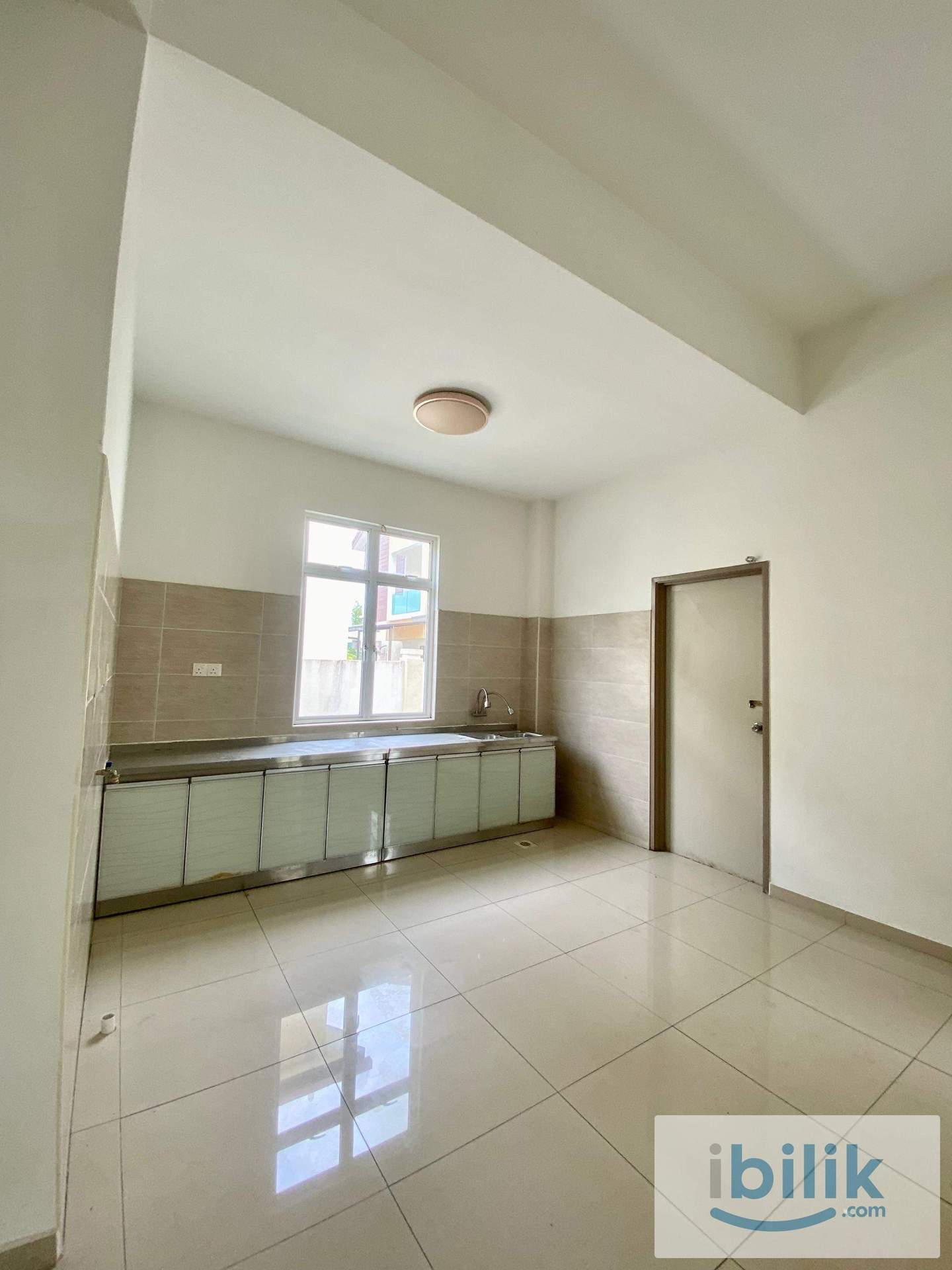 BILIK SEWA MEDIUM RM690 – TAMAN SENAWANG PERDANA, SEREMBAN  - Image 7