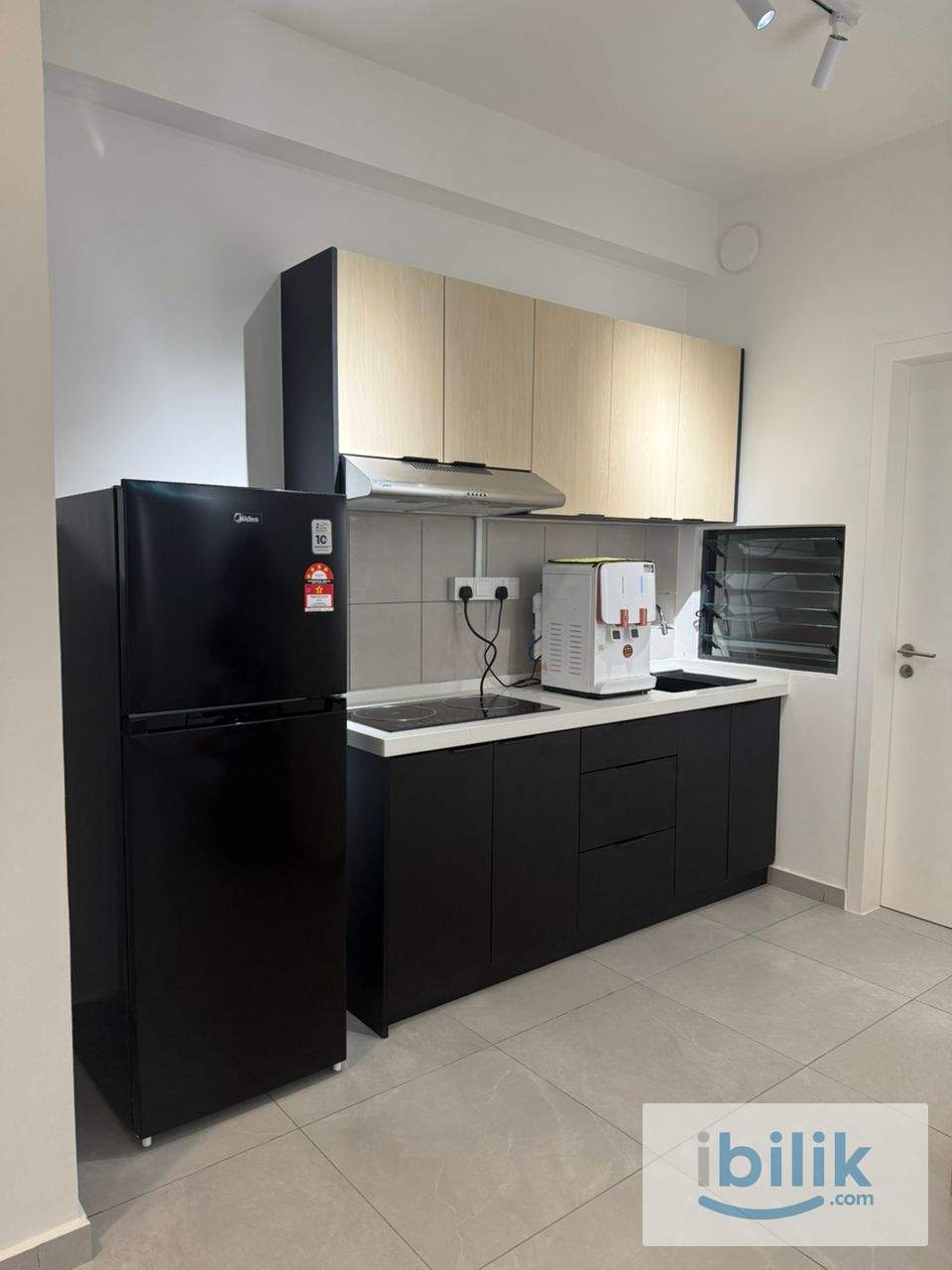 D'IVO Residences Rooms For Rent - Image 1