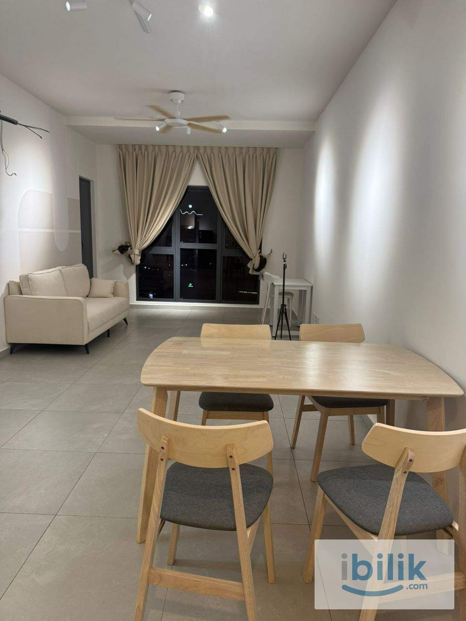 D'IVO Residences Rooms For Rent - Image 4