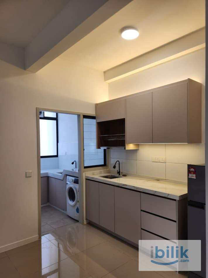 Savvy Riana Dutamas Whole Unit Rent - Image 1