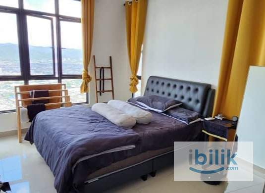 Room available with attached bathroom - Image 1