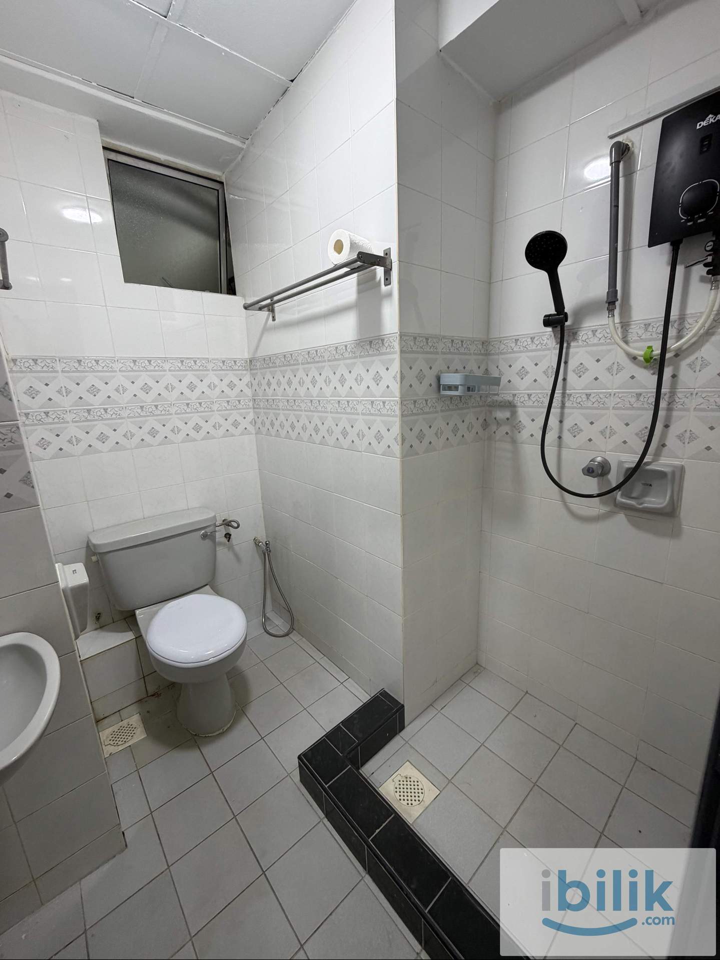 Middle Room(Fully Furnished) at Kelana Puteri, Kelana Jaya. - Image 4