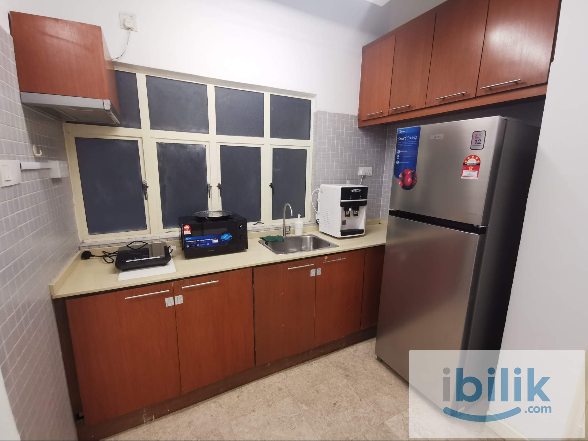 Middle Room(Fully Furnished) at 10 Semantan, Damansara Heights - Image 4