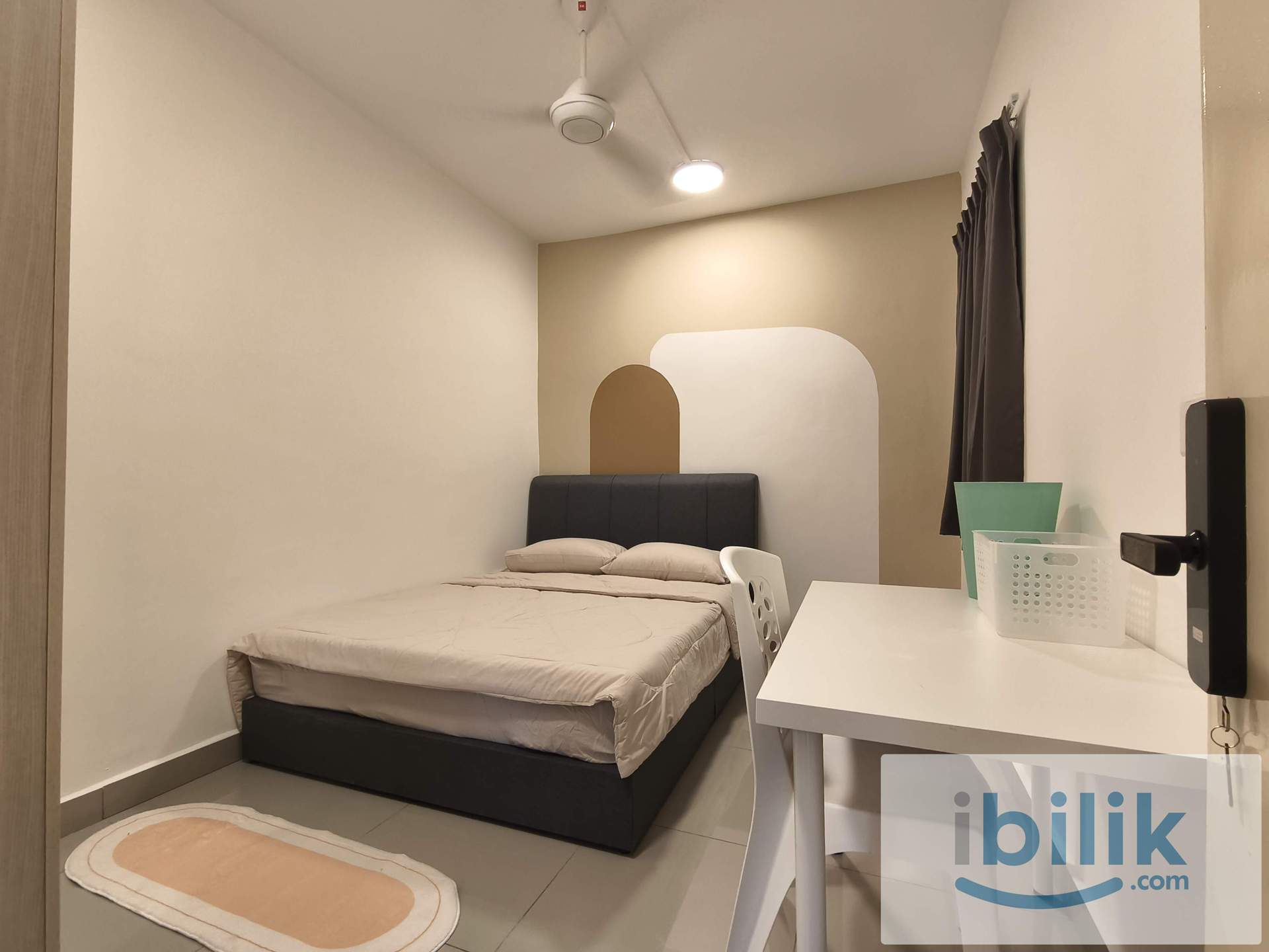 Middle Room(Fully Furnished) at Puncak Damansara, Bandar Utama. - Image 1