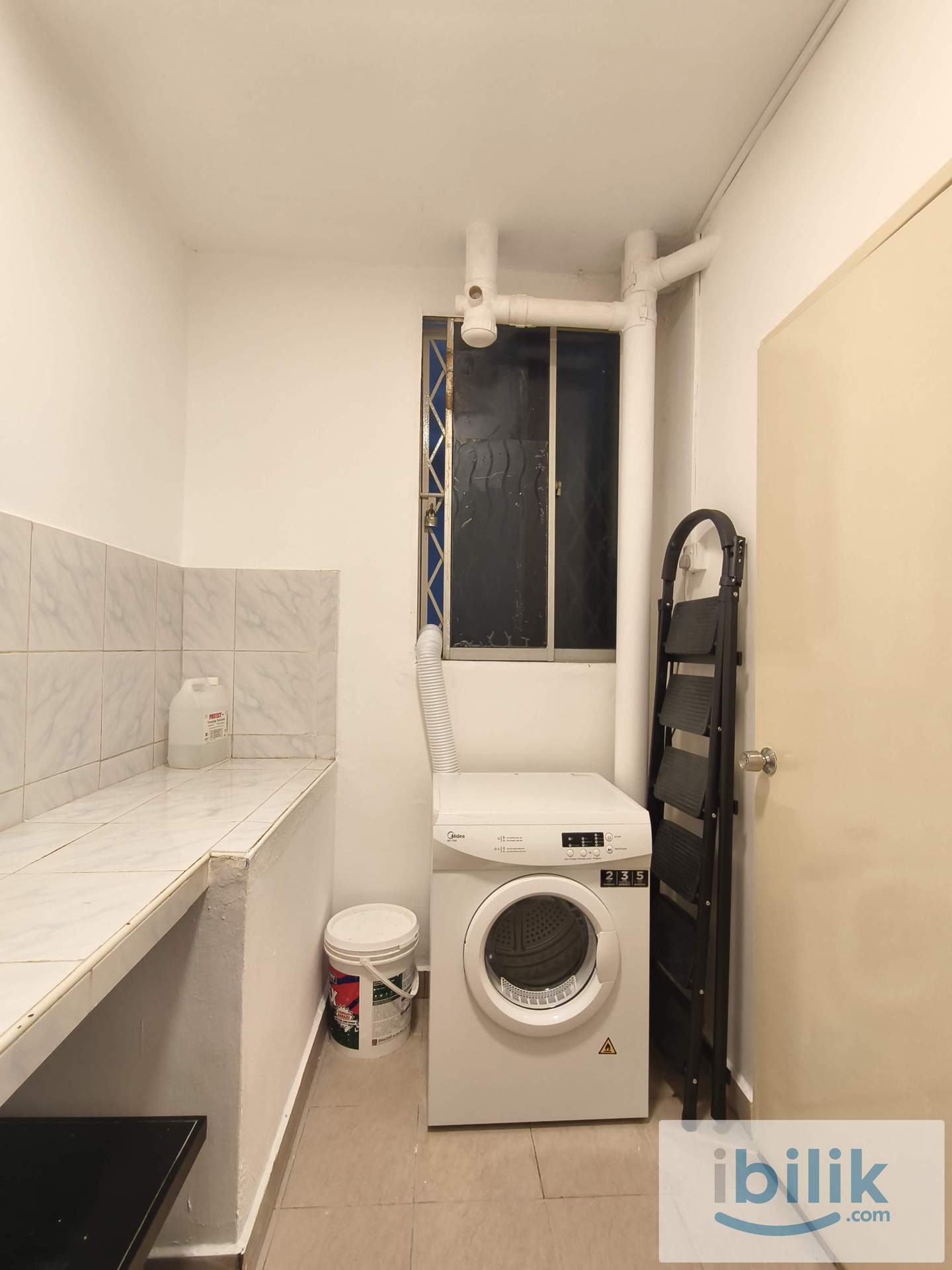 Middle Room(Fully Furnished) at Puncak Damansara, Bandar Utama. - Image 9