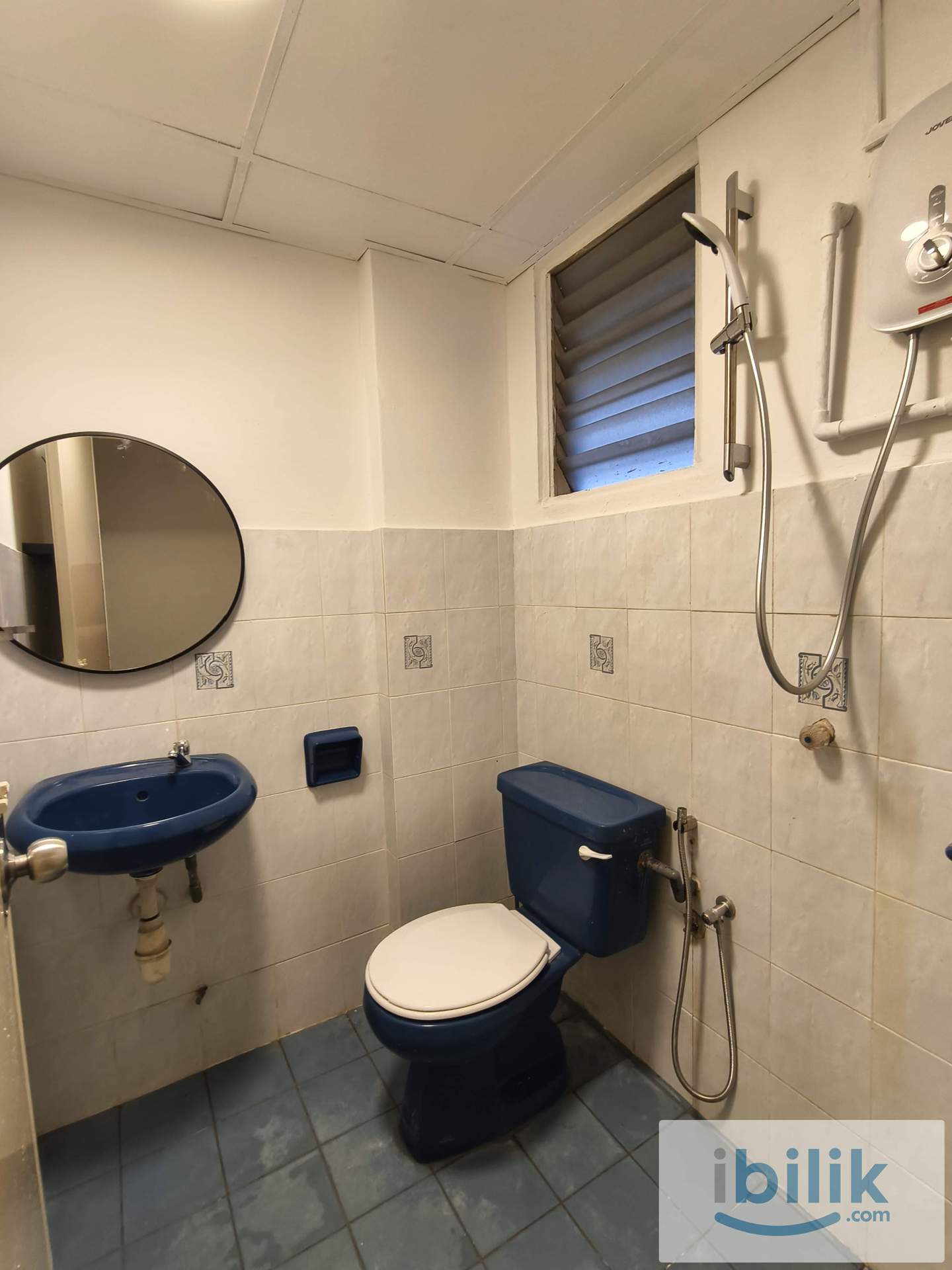 Middle Room(Fully Furnished) at Puncak Damansara, Bandar Utama. - Image 10