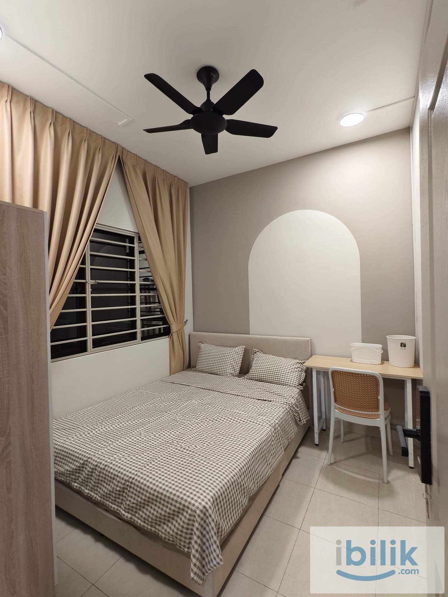Middle Room(Fully Furnished) at Pelangi Utama, Bandar Utama. - Image 1