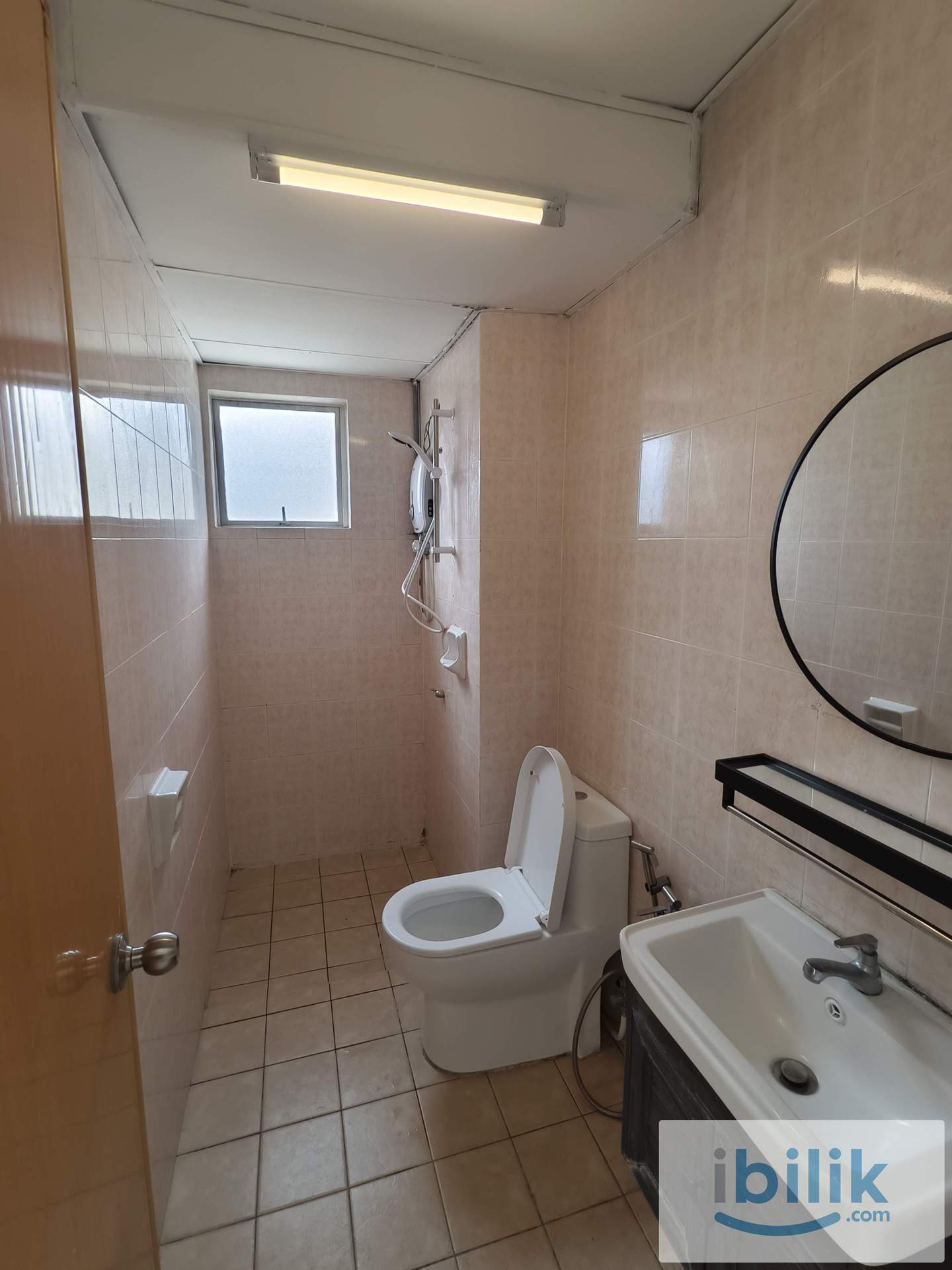 Master Room(Fully Furnished) at Wangsa Metroview, Setapak, Wangsa Maju - Image 3