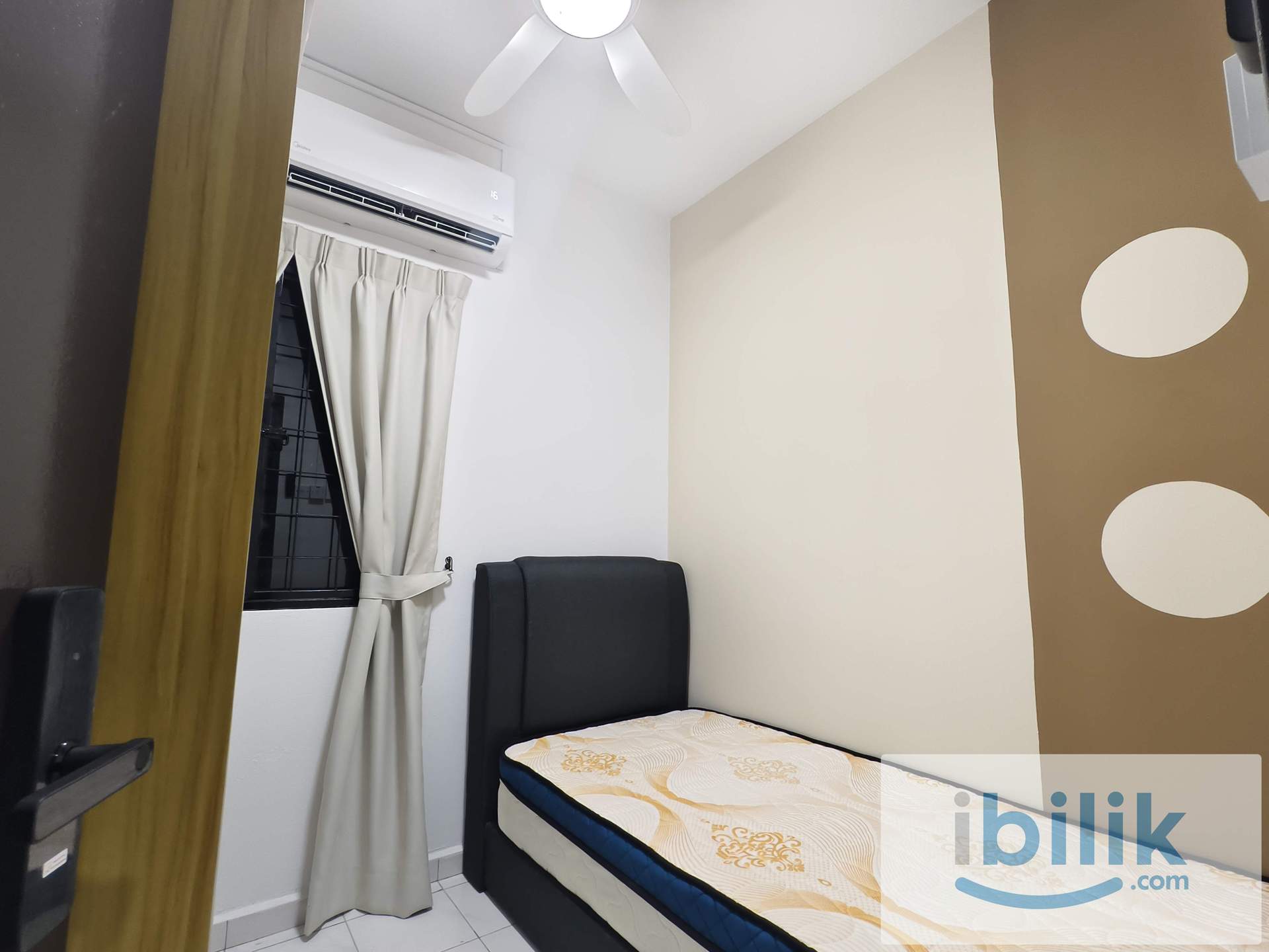 [Female unit] Single Room(Fully Furnished) at D'Aman Crimson, Ara Damansara - Image 1