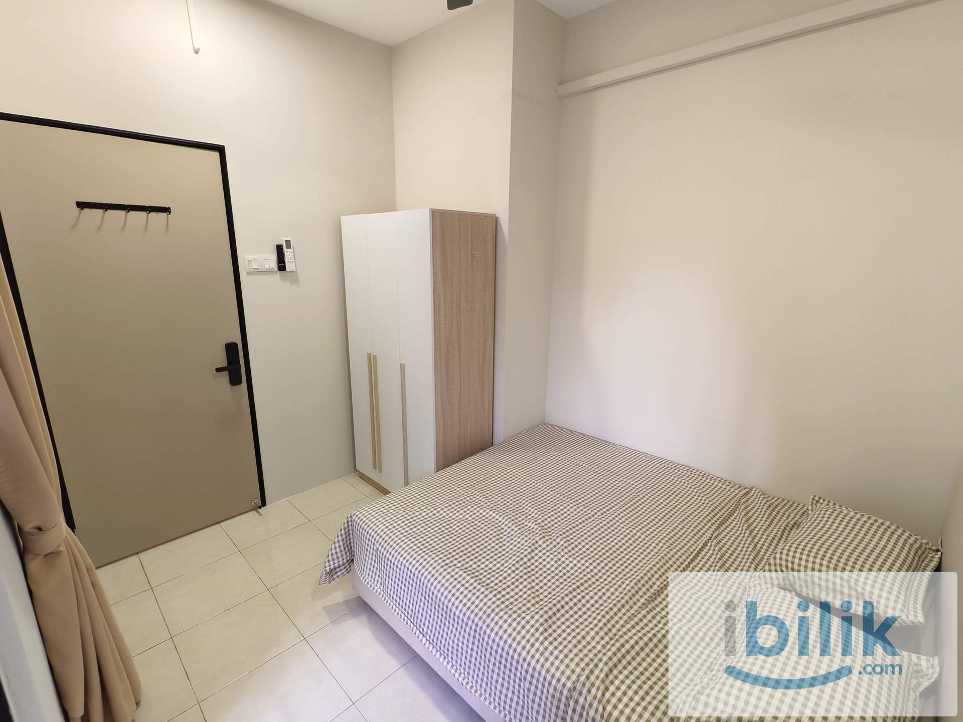 Middle Room(Fully Furnished) at Pelangi Utama, Bandar Utama. - Image 8