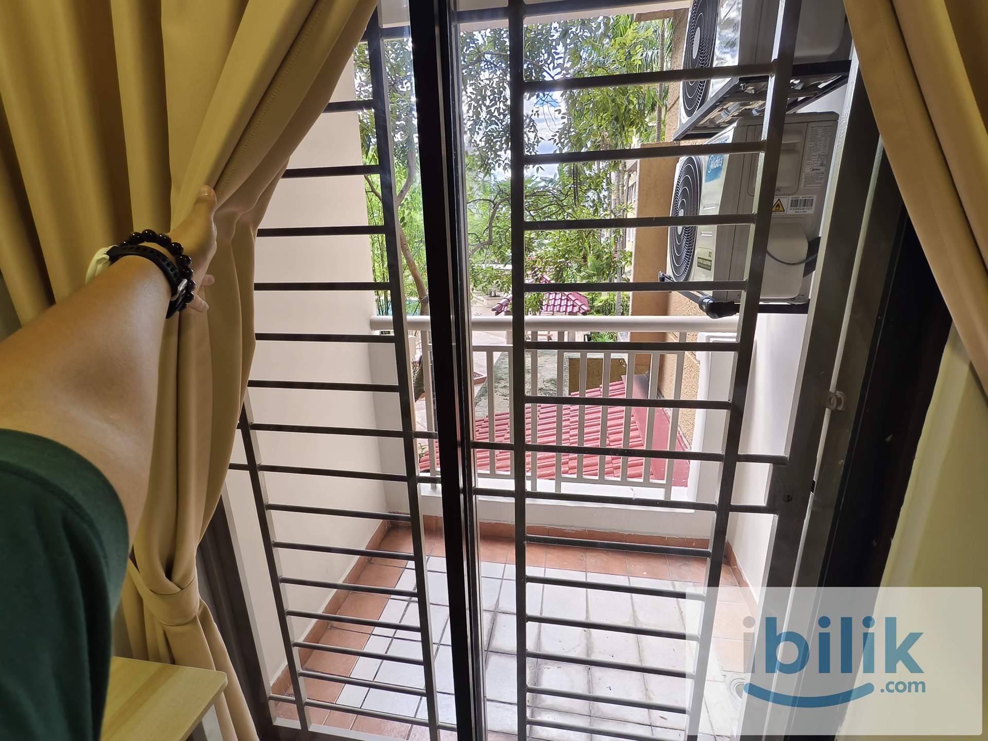 Middle Room(Fully Furnished) at Pelangi Utama, Bandar Utama. - Image 10
