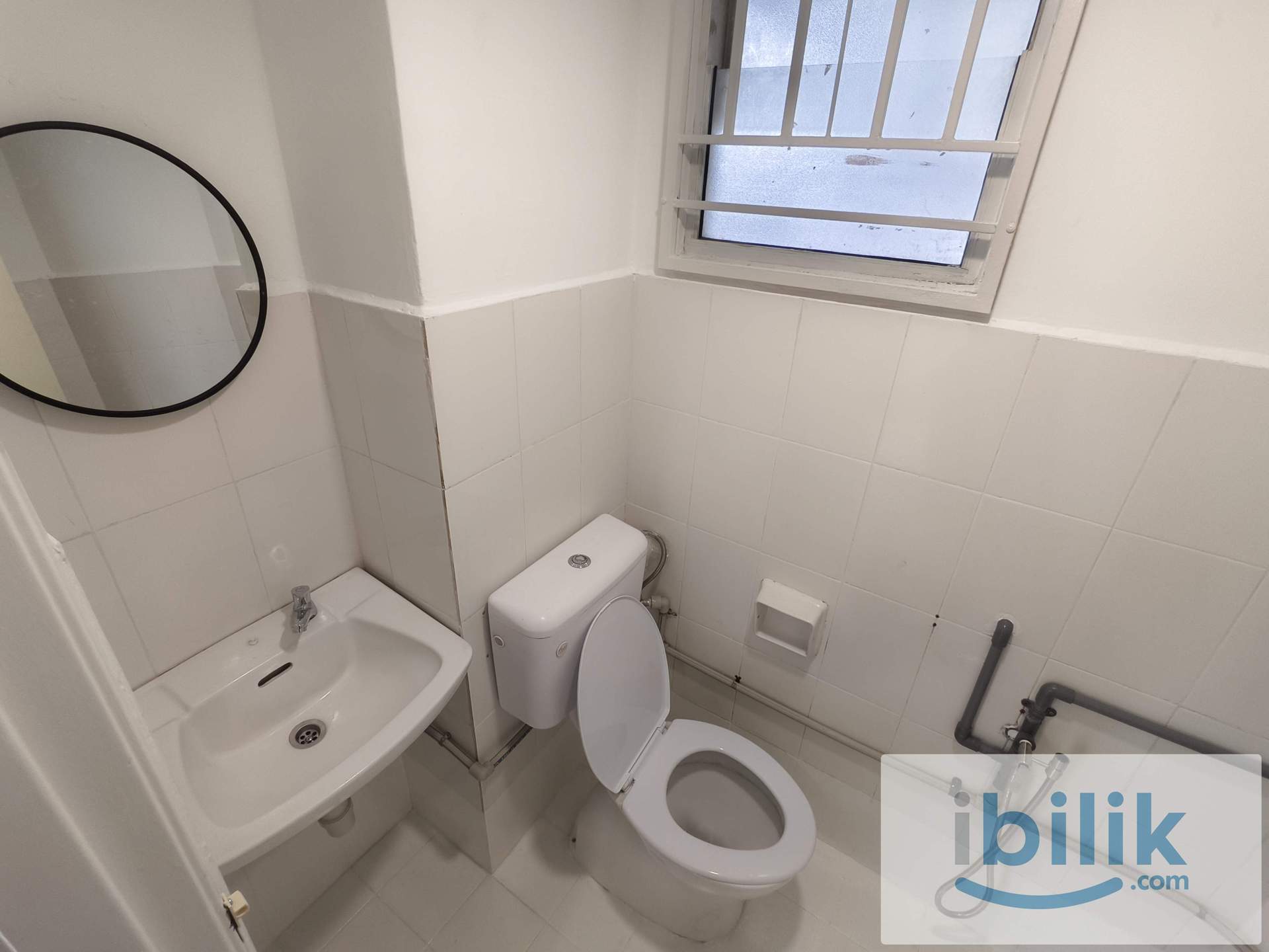 Studio Room(2-Bedroom)(Fully Furnished) at Warisan Cityview (opposite Sunway Velocity & MRT), Kuala Lumpur. - Image 5
