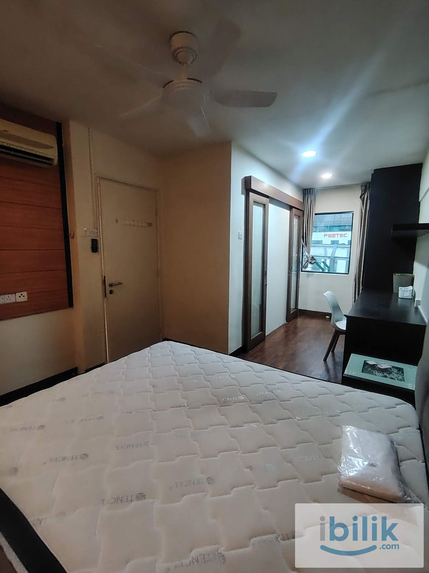 [Female unit] Master Room(Fully Furnished) at 10 Semantan, Damansara Heights  - Image 4