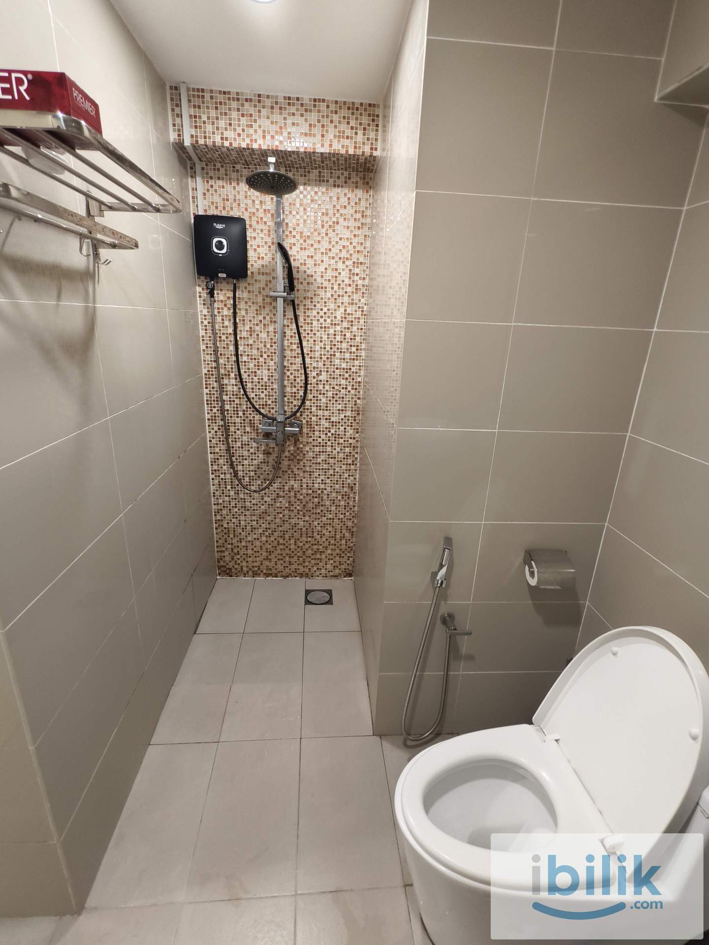 Master Room(Fully Furnished) at D'Latour, Bandar Sunway(New Taylor Lakeside), Petaling Jaya - Image 6