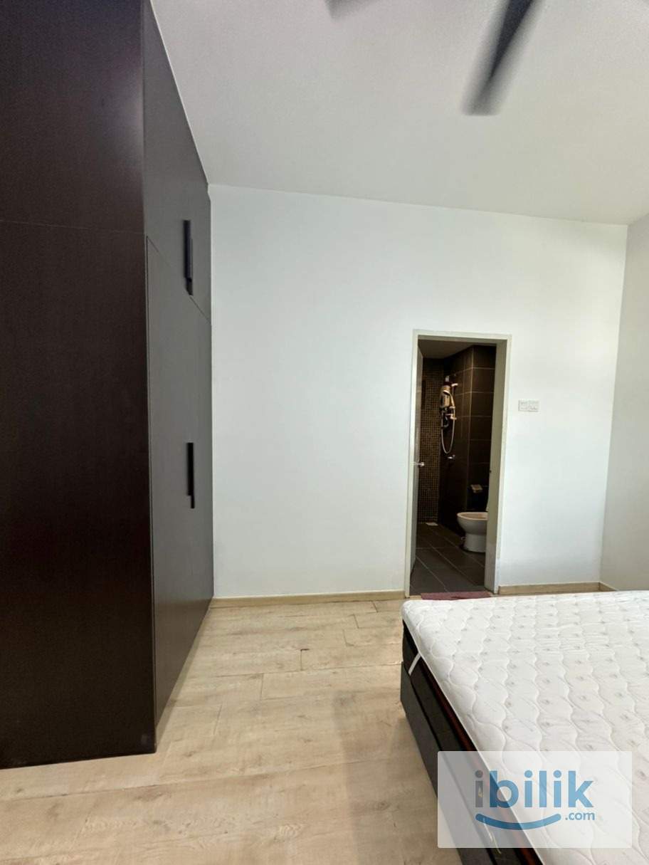 Parkhil Residence Room For Rent - Image 2