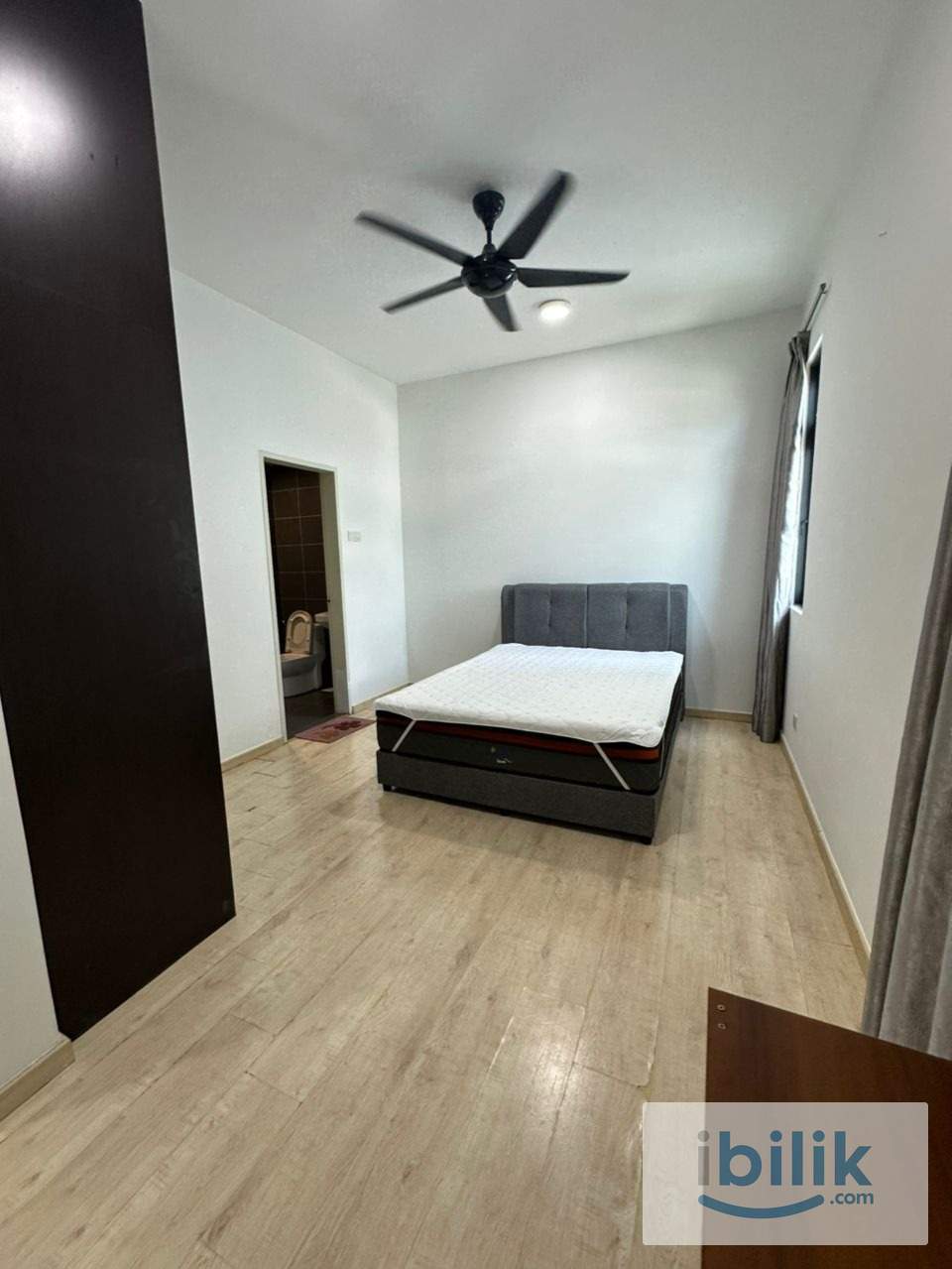 Parkhil Residence Room For Rent - Image 3