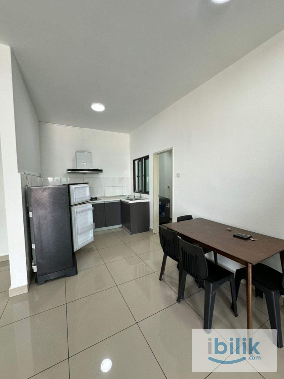 Parkhil Residence Room For Rent - Image 5