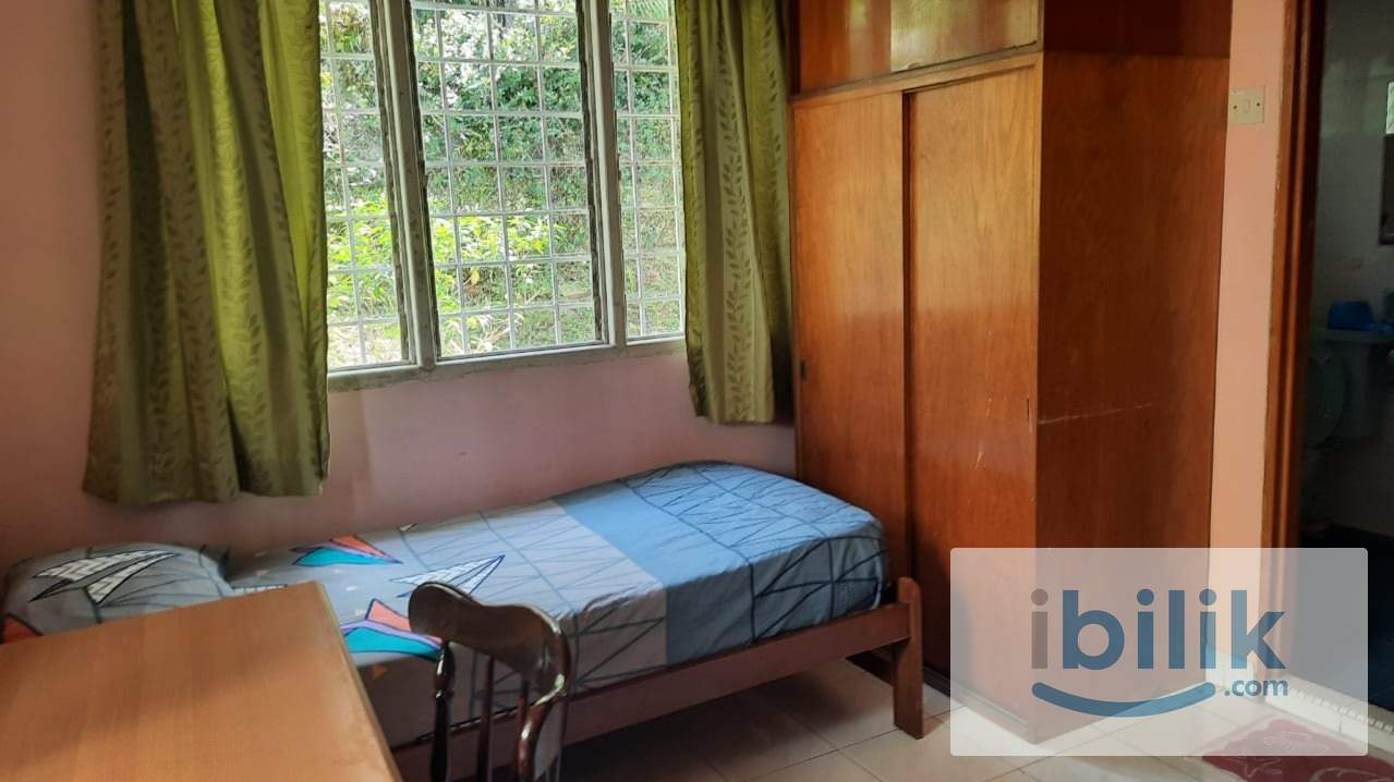 Middle room - Image 6