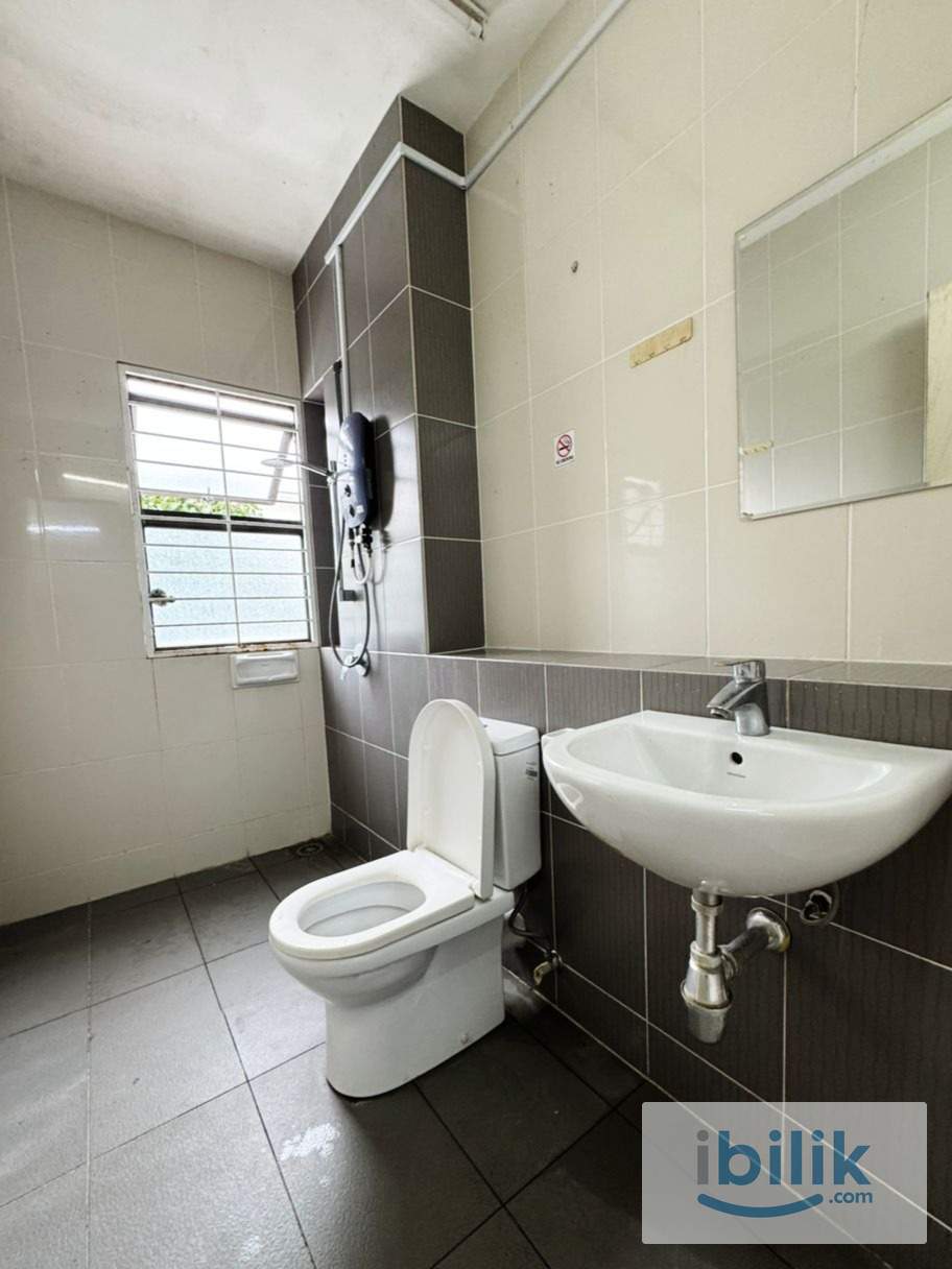 🎇Middle Room For Rent At Setia Alam🎇Nearby,Setia City Mall,Sunsuria Forum,Klang Sentral,Setia Taipan,Meru,Kapar,NIH - Image 2