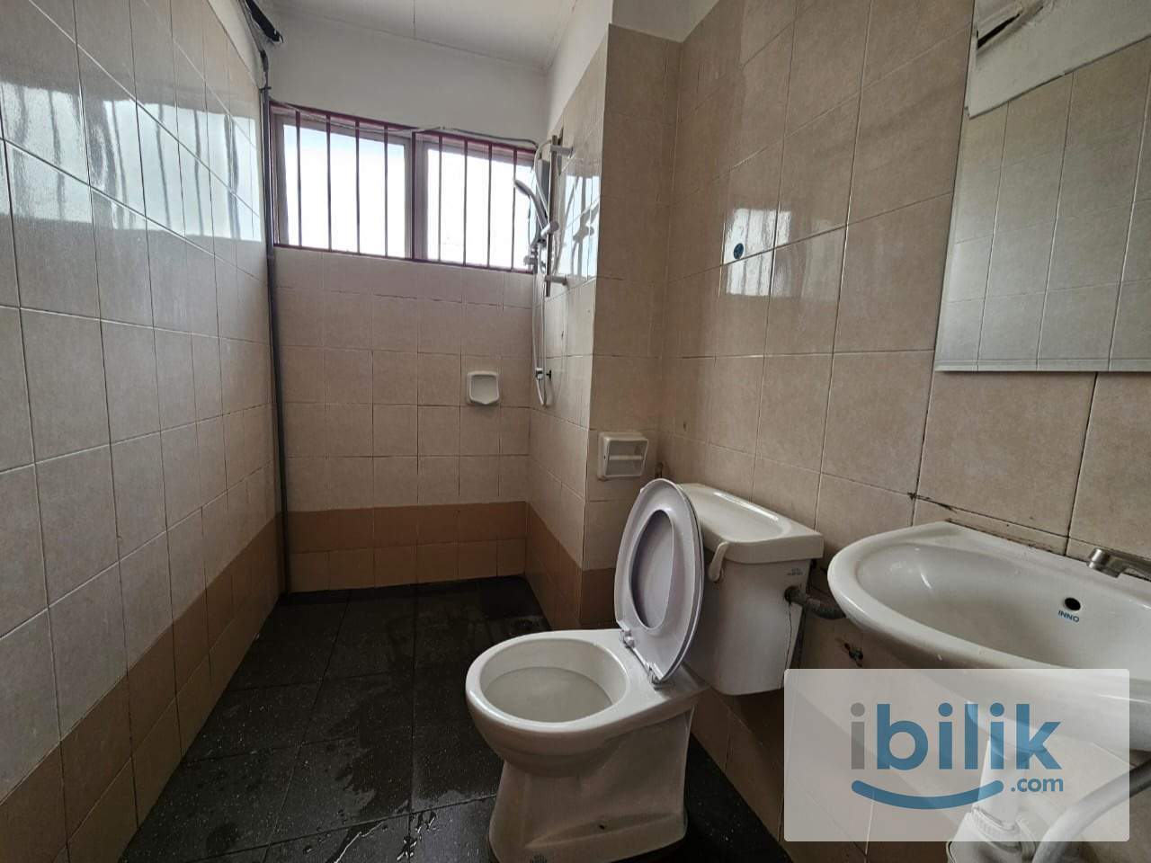 Bandar Botanic ,Klang @ MASTER ROOM! - Image 2