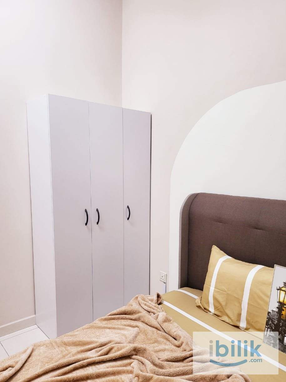 ROOM FOR RENT Bandar Bukit Tinggi 2,Klang @ PRIVATE TOILET! - Image 1