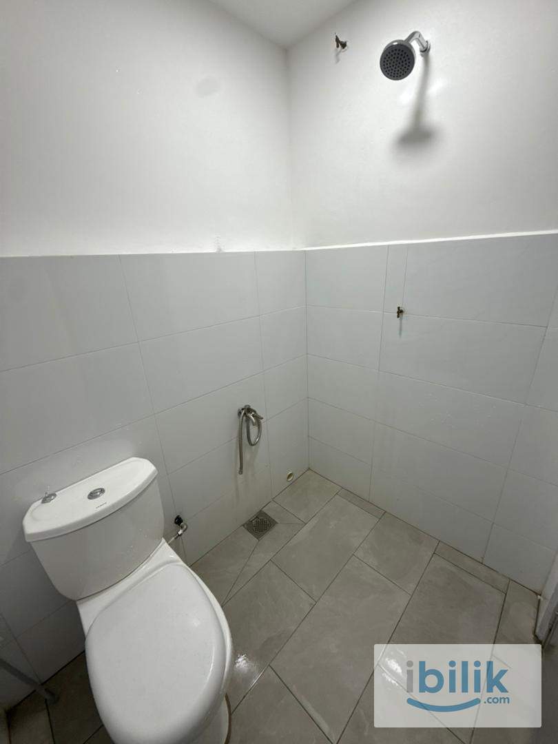 studio - Image 2