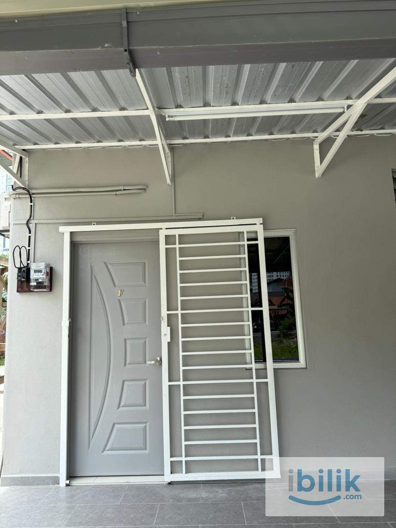 studio - Image 1