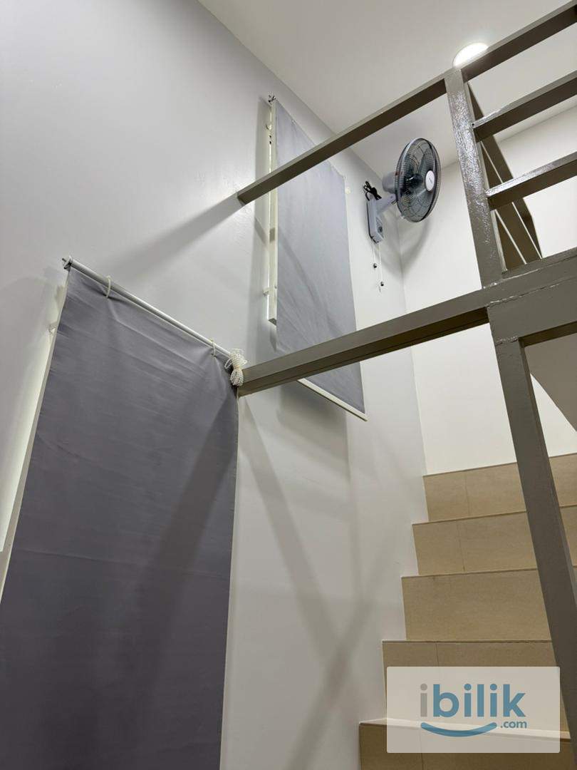 studio - Image 3
