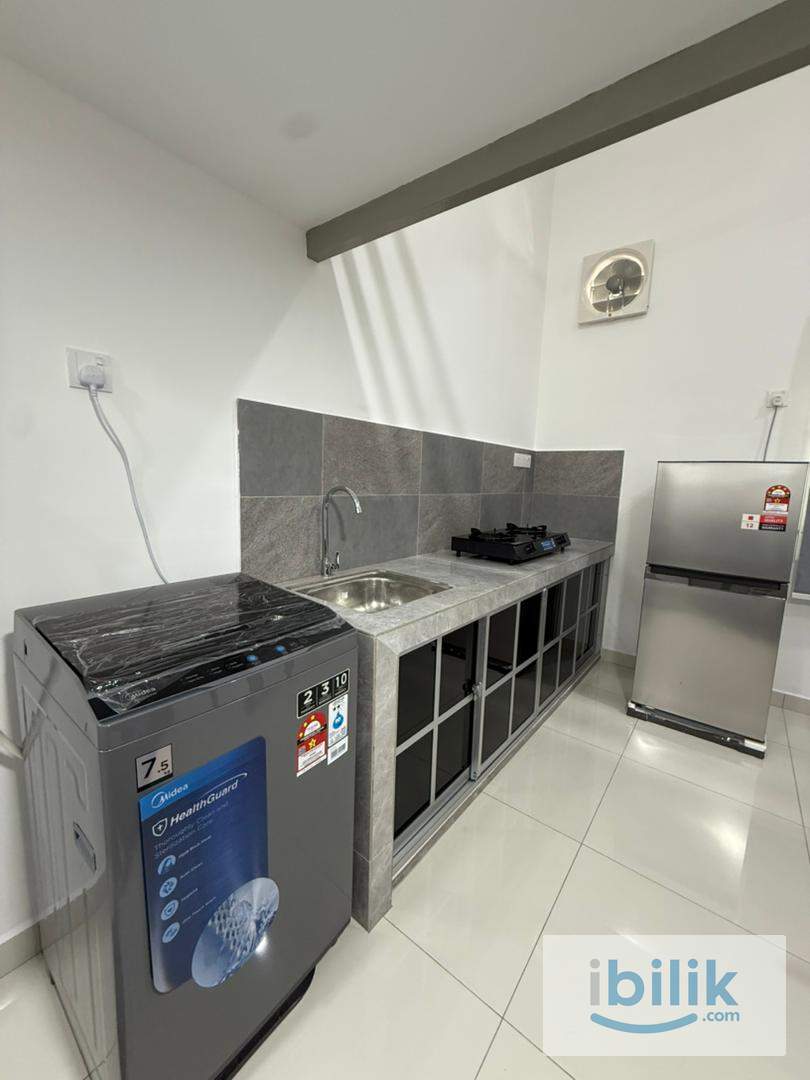 studio - Image 6