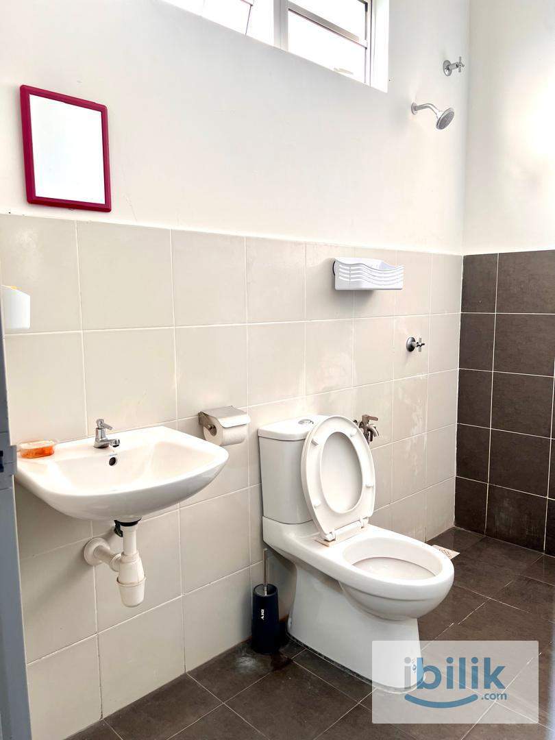 Semi D - Small Room - Image 5